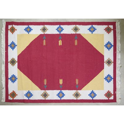 Okänd designer, matta, rölakan, dekor i rött, 225 x 165 cm