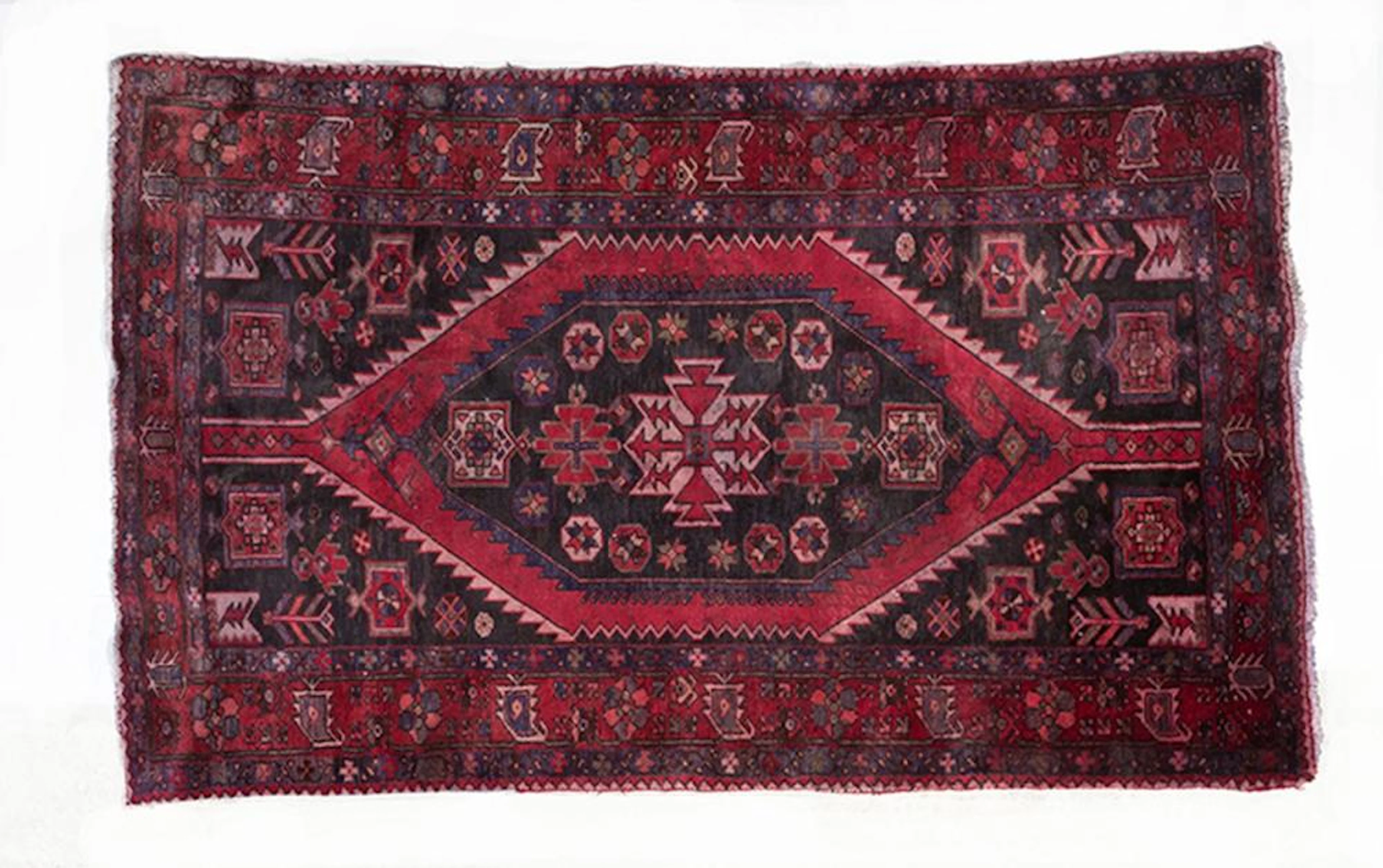 Alfombra oriental granate