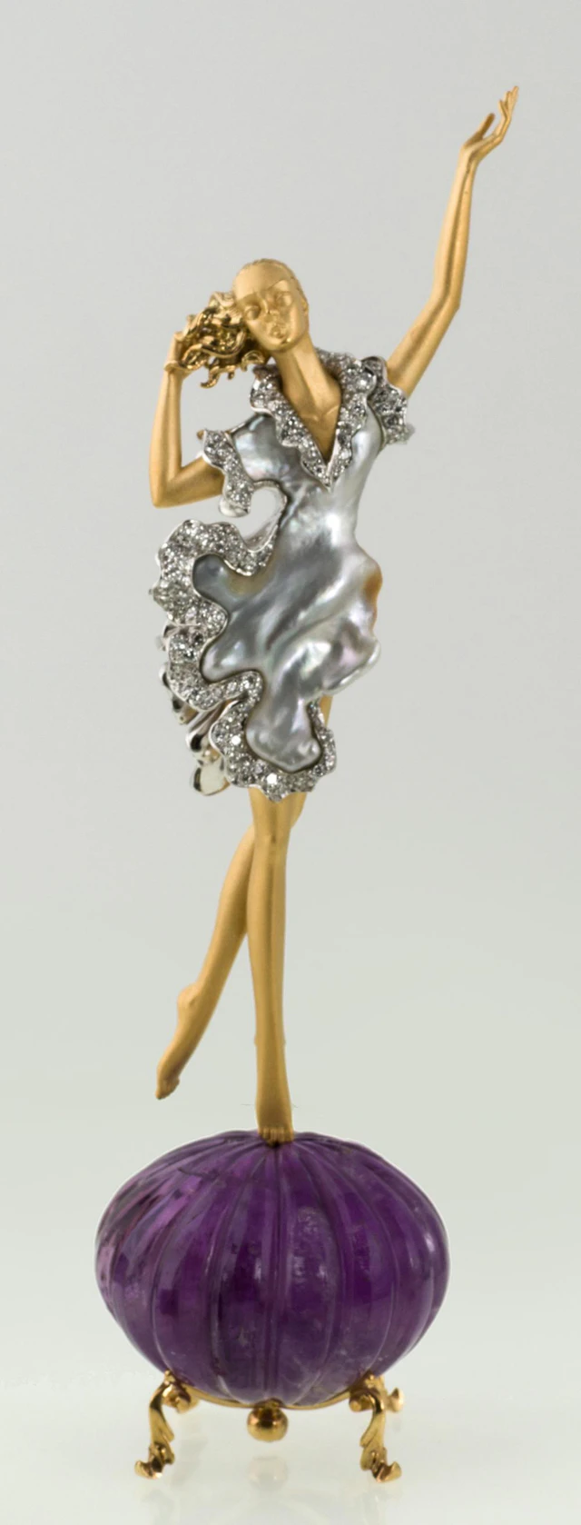 JEWEL SCULPTURE DREAMING ART OF DANCING