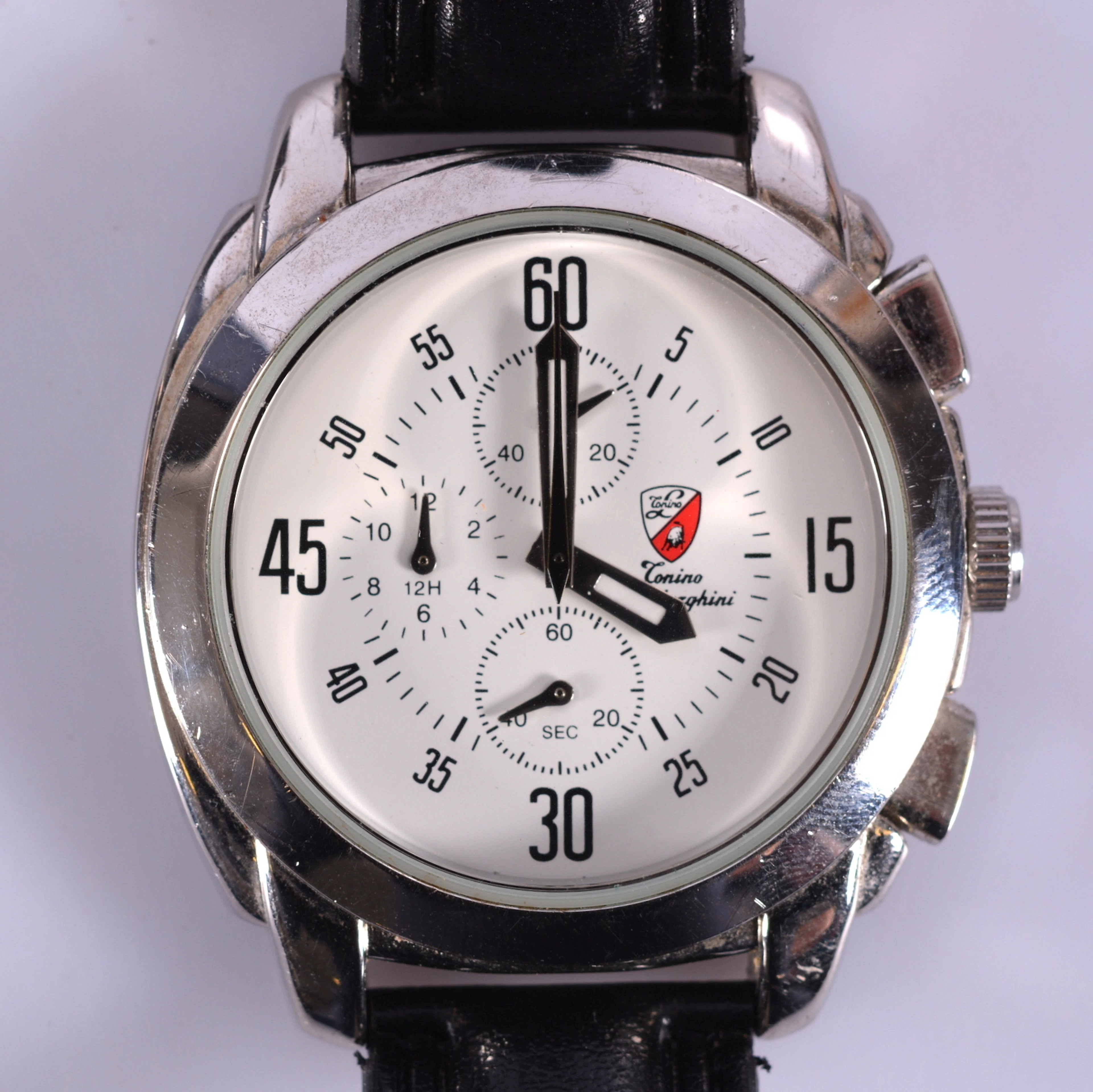HERRARMBANDSUR, TONINO LAMBORGHINI.