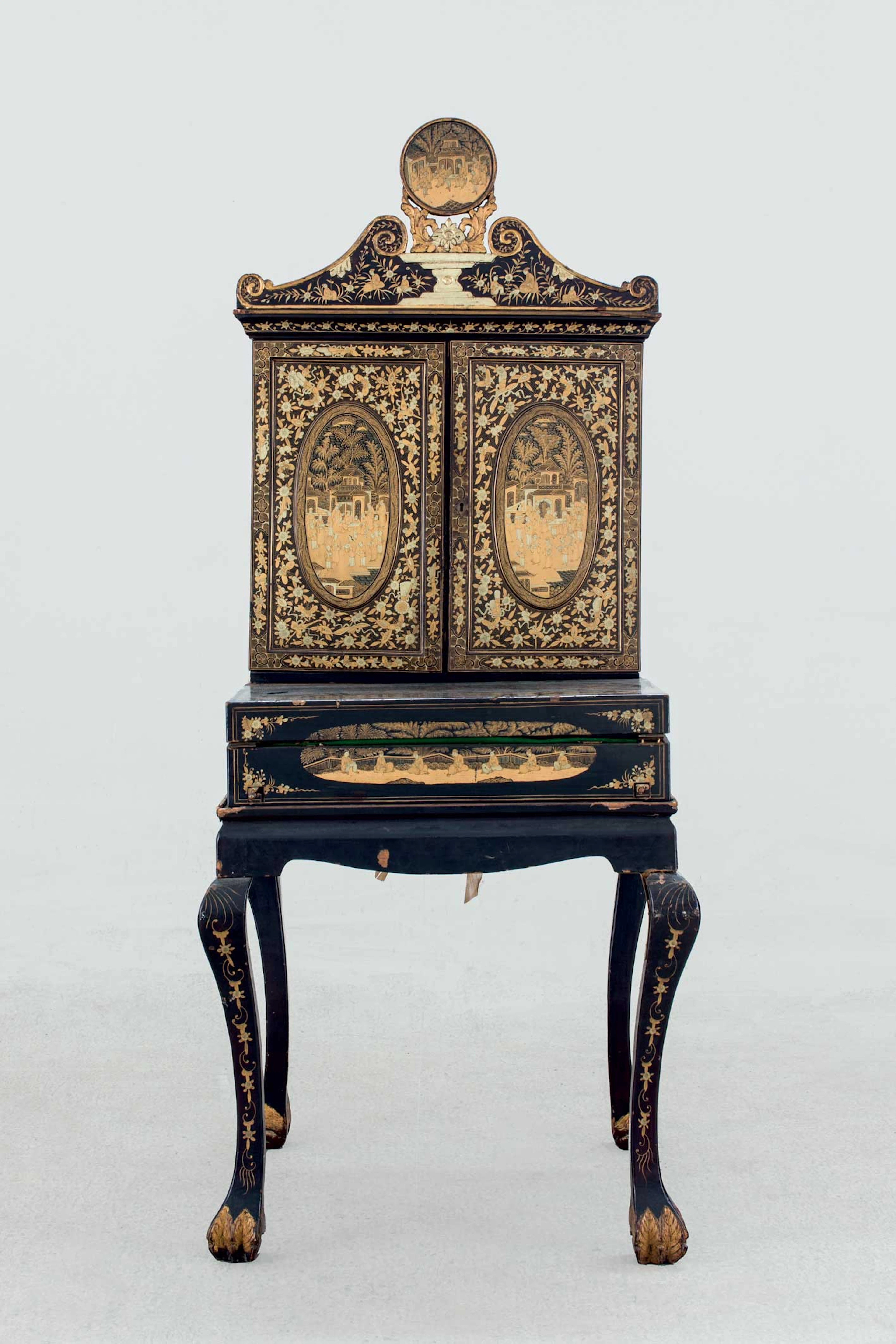 Mueble escritorio chino. S. XIX