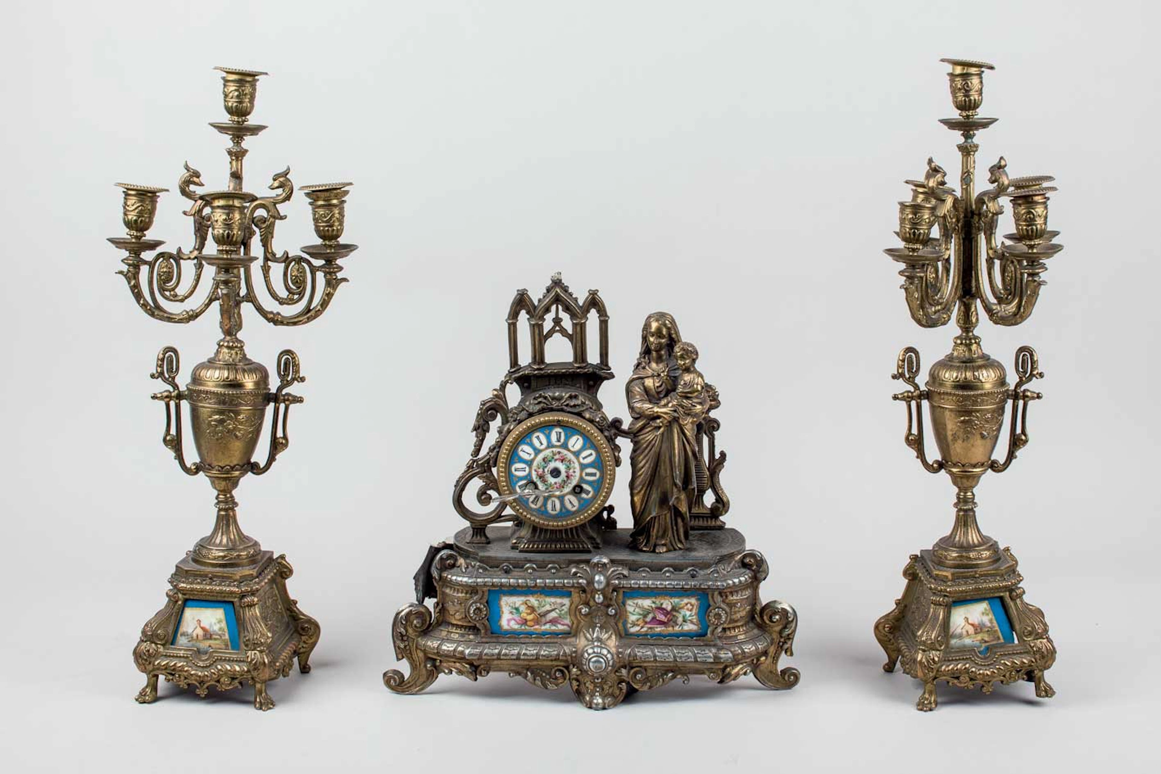 Guarnición de calamina y porcelana. S. XIX
