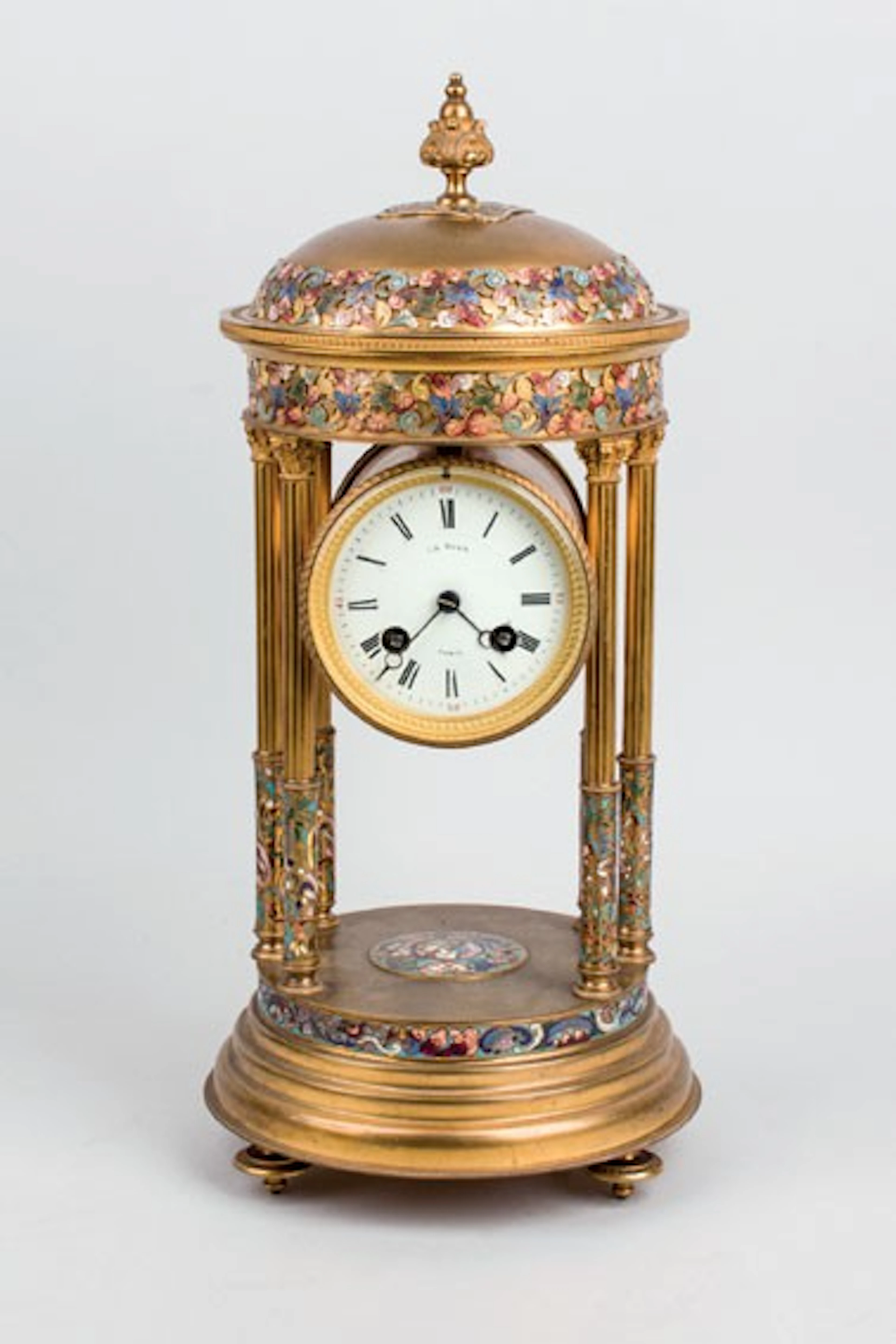 Reloj Napoleón III. Bronce y esmalte. S. XIX