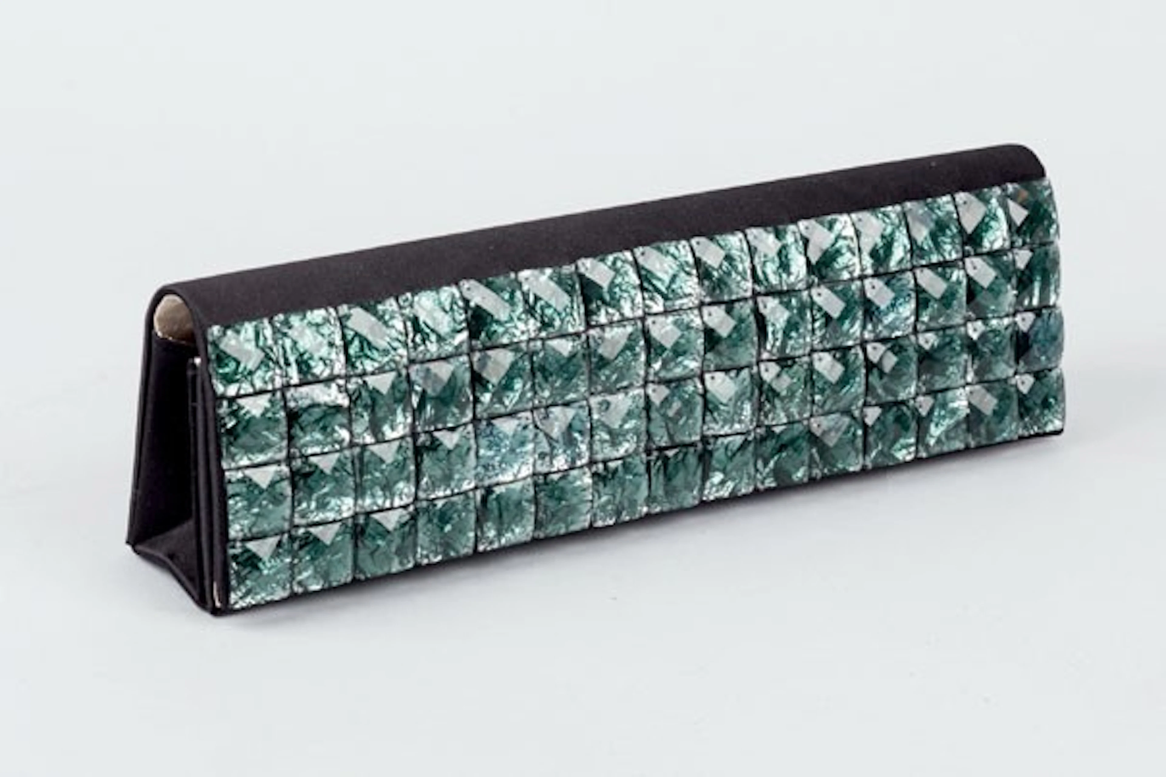 Philip Treacy. Bolso clutch