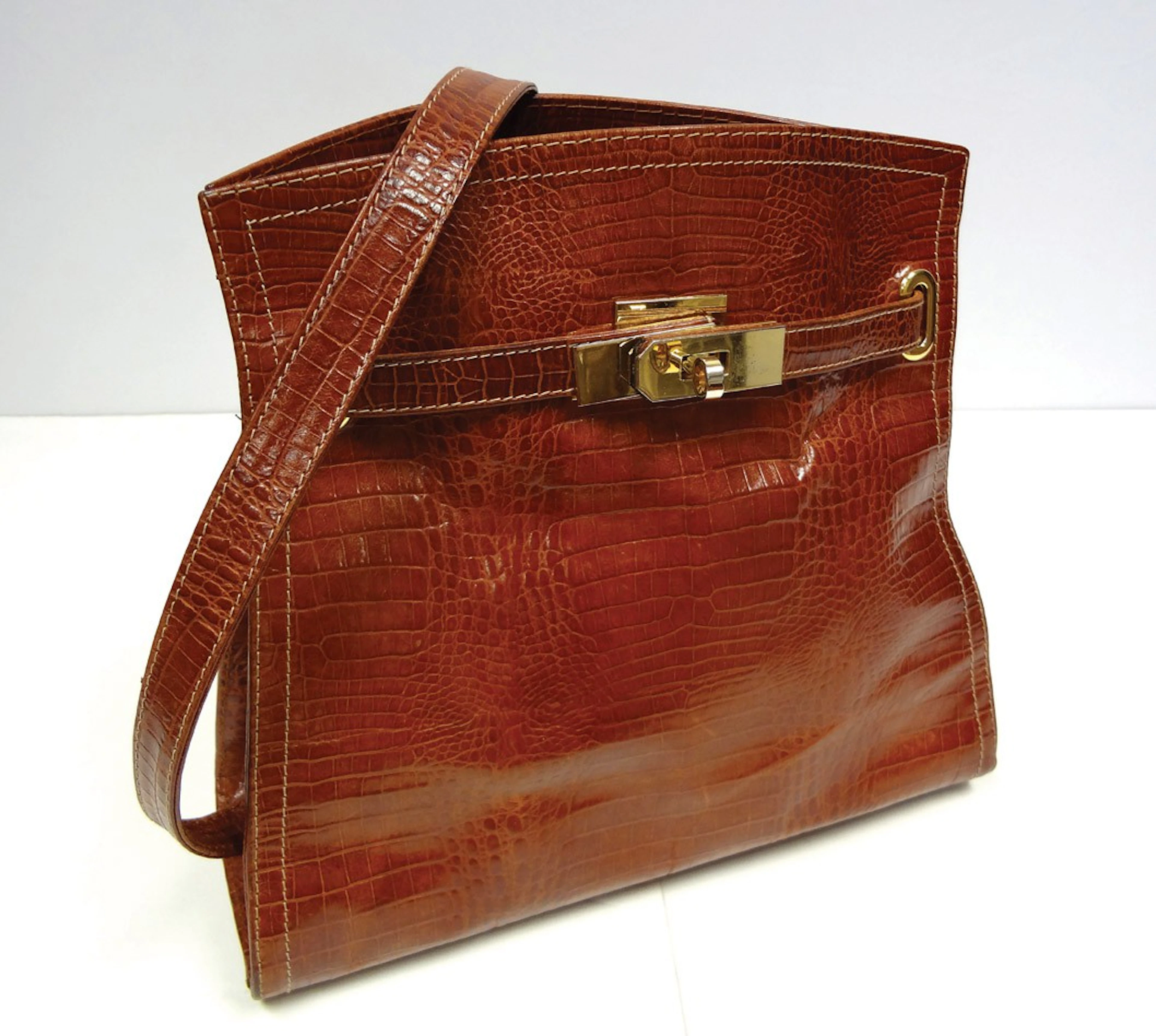 Bolso de piel de cocodrilo
