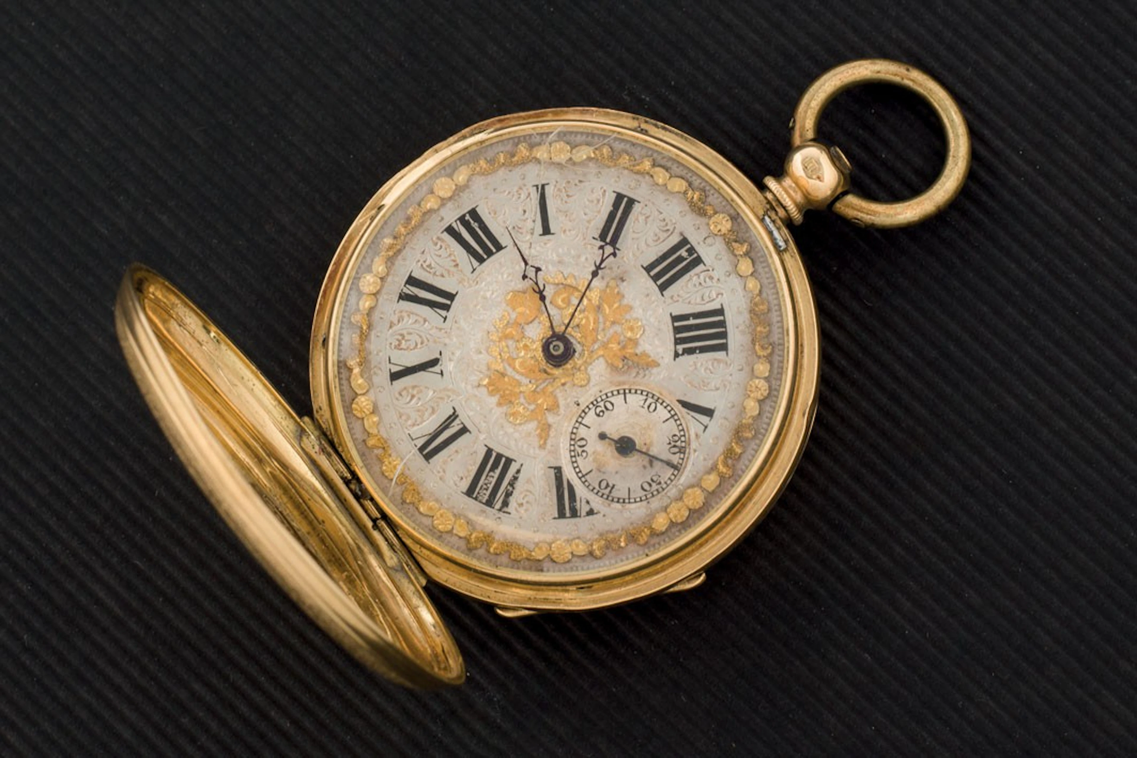 Reloj inglés de colgar en oro 18K