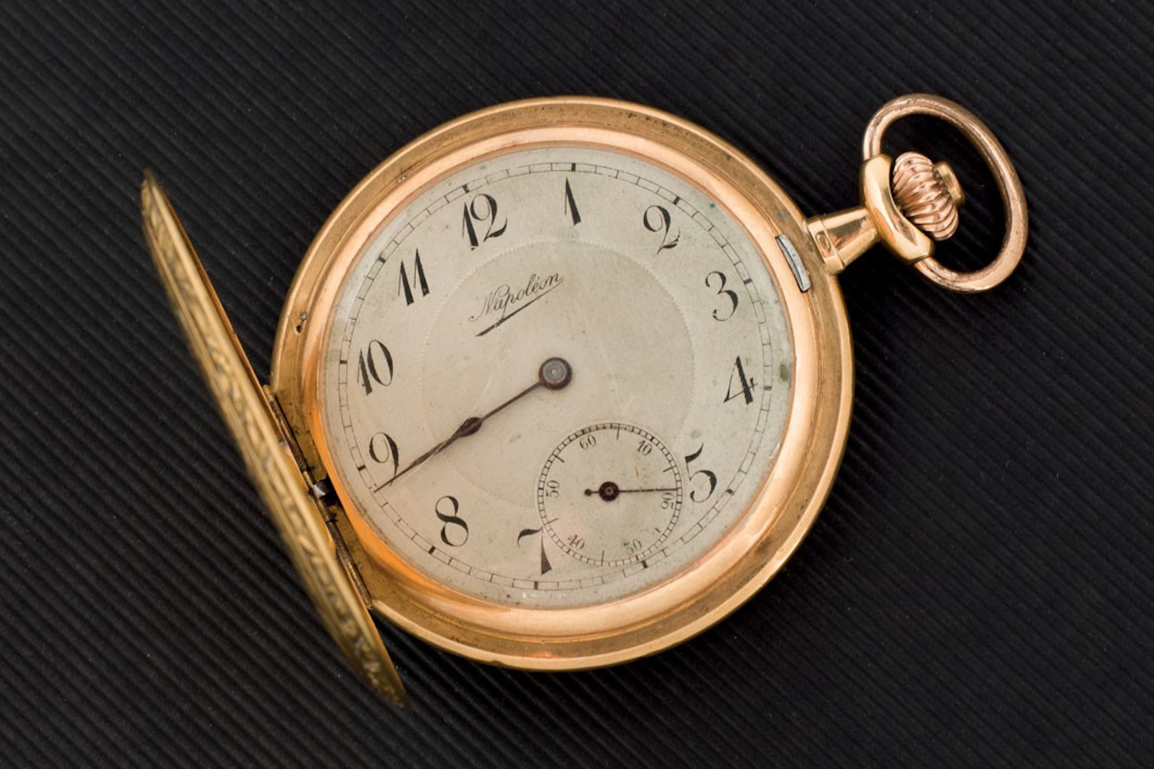 Reloj francés de bolsillo en oro de 18K
