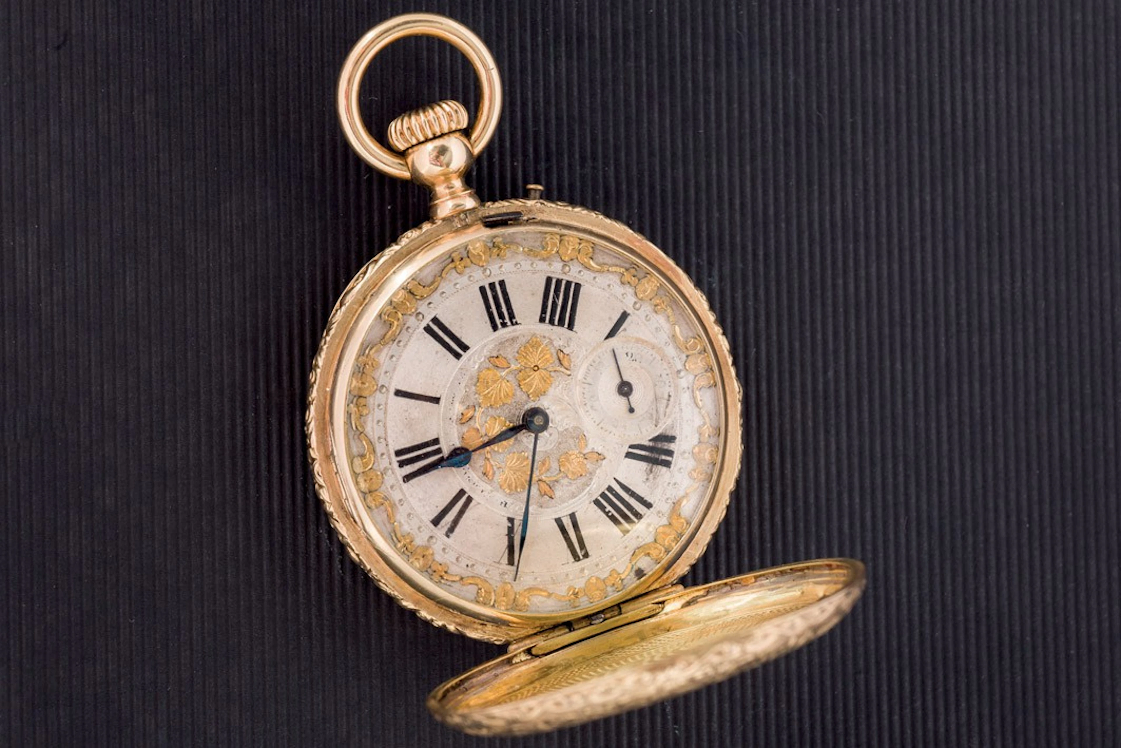 Reloj de bolsillo en oro 18k, h. 1900