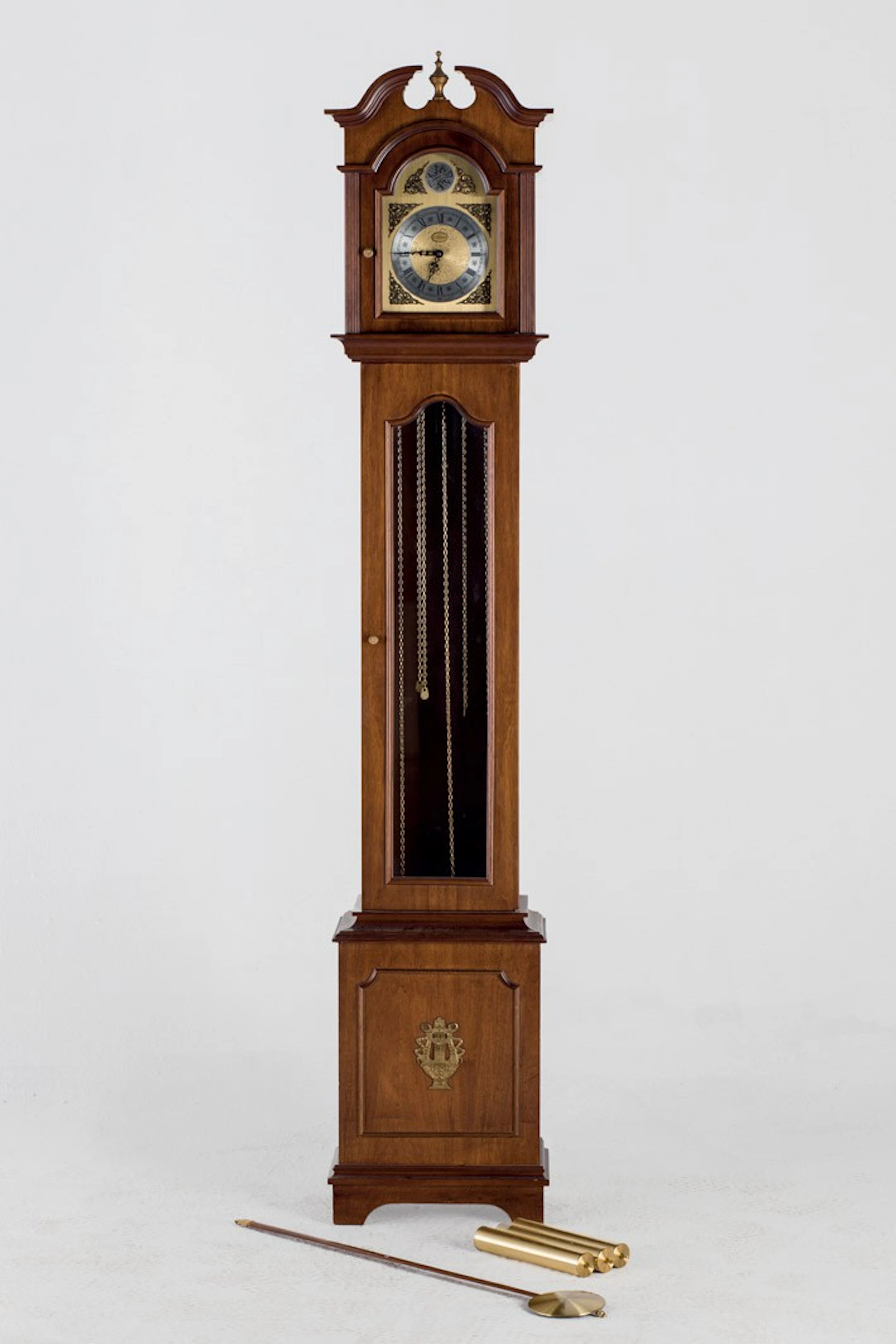 Reloj de caja alta, estilo inglés