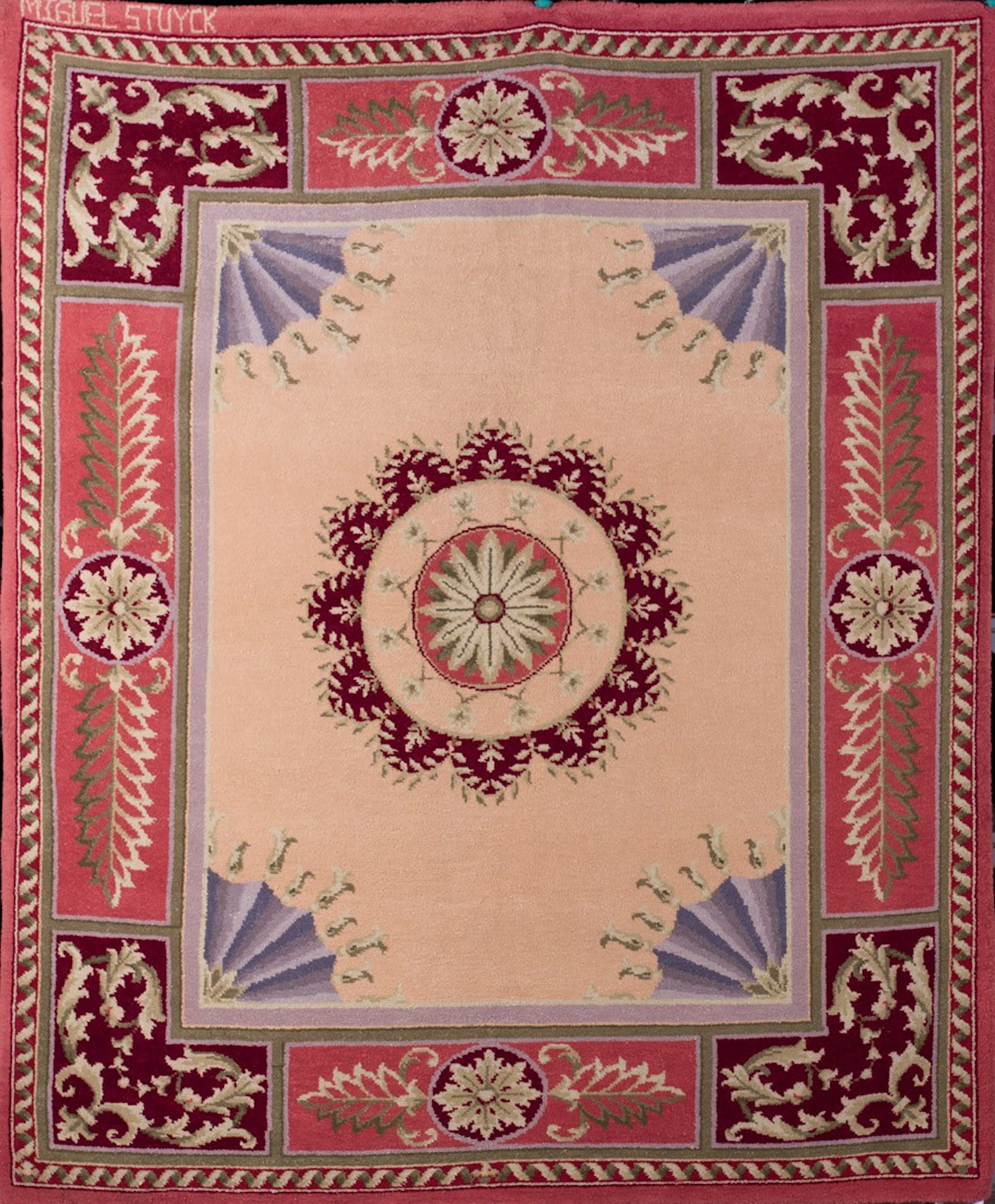 Alfombra española Miguel Stuyck. Firmada