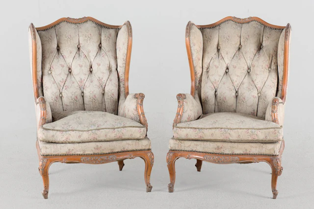 Pareja de butacas bergère, estilo Luis XV