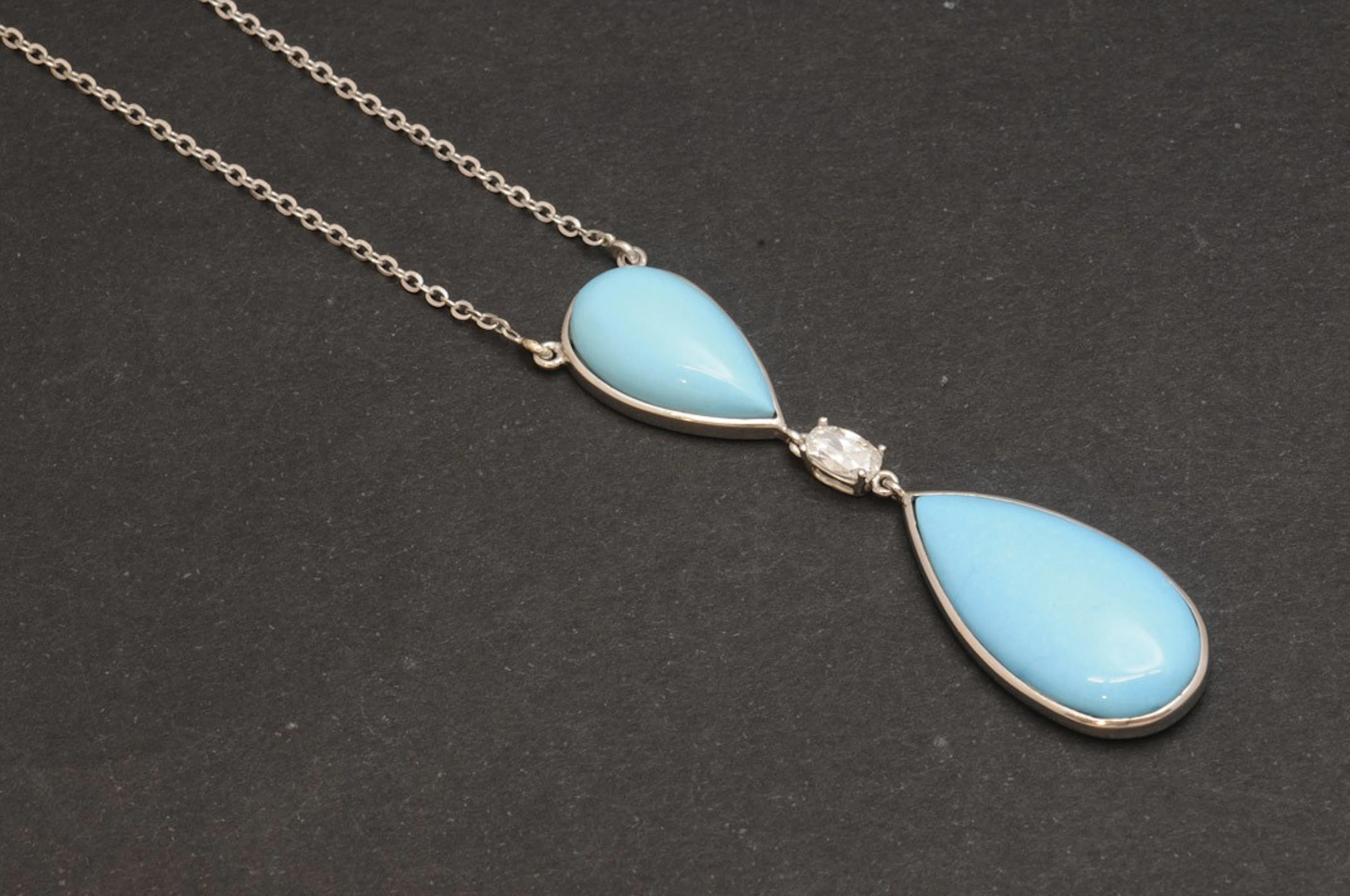 Colgante de oro con turquesa y diamante marquise