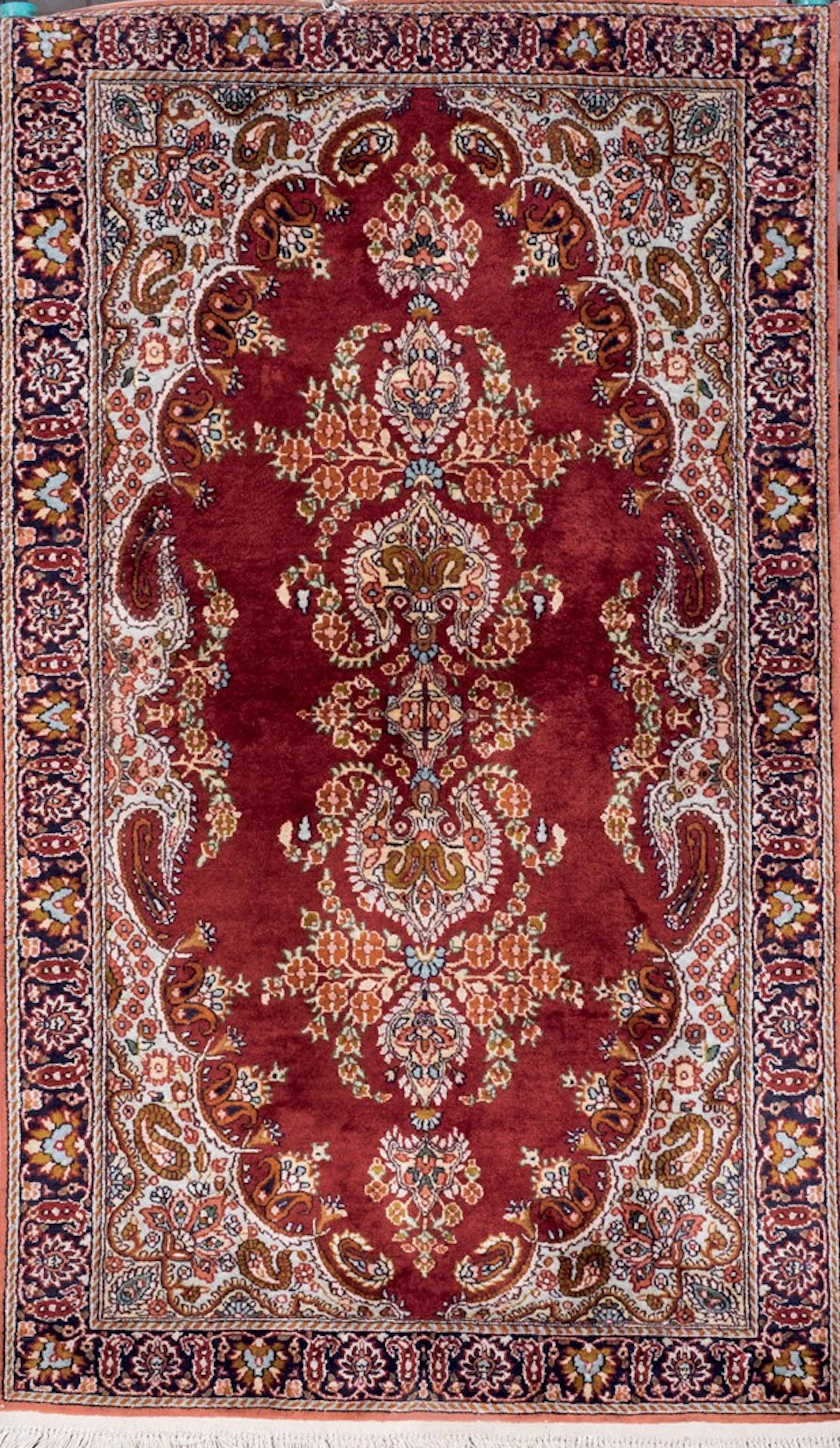 Alfombra Tabriz de lana y seda