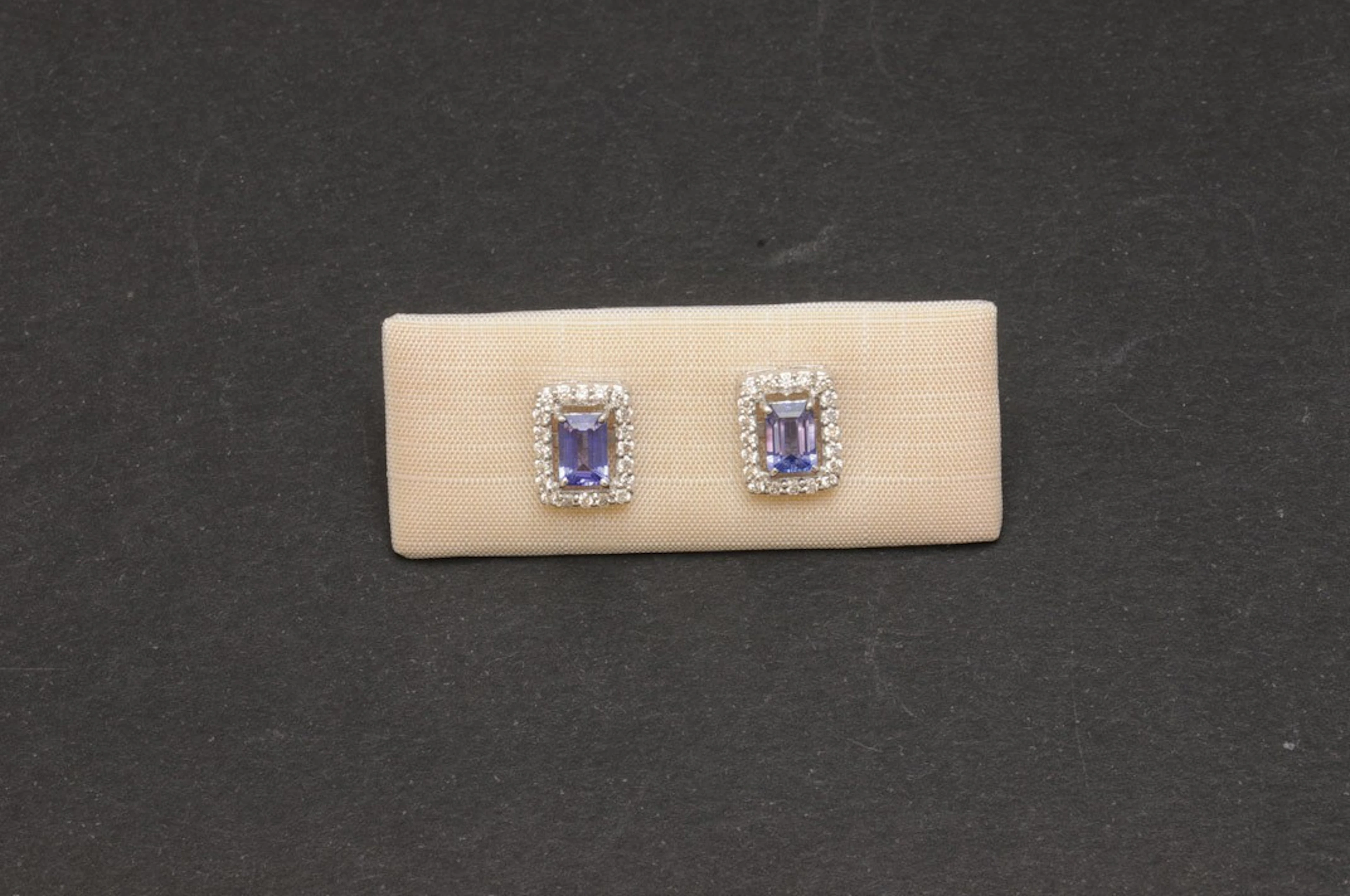 Pendientes de oro con tanzanitas y diamantes