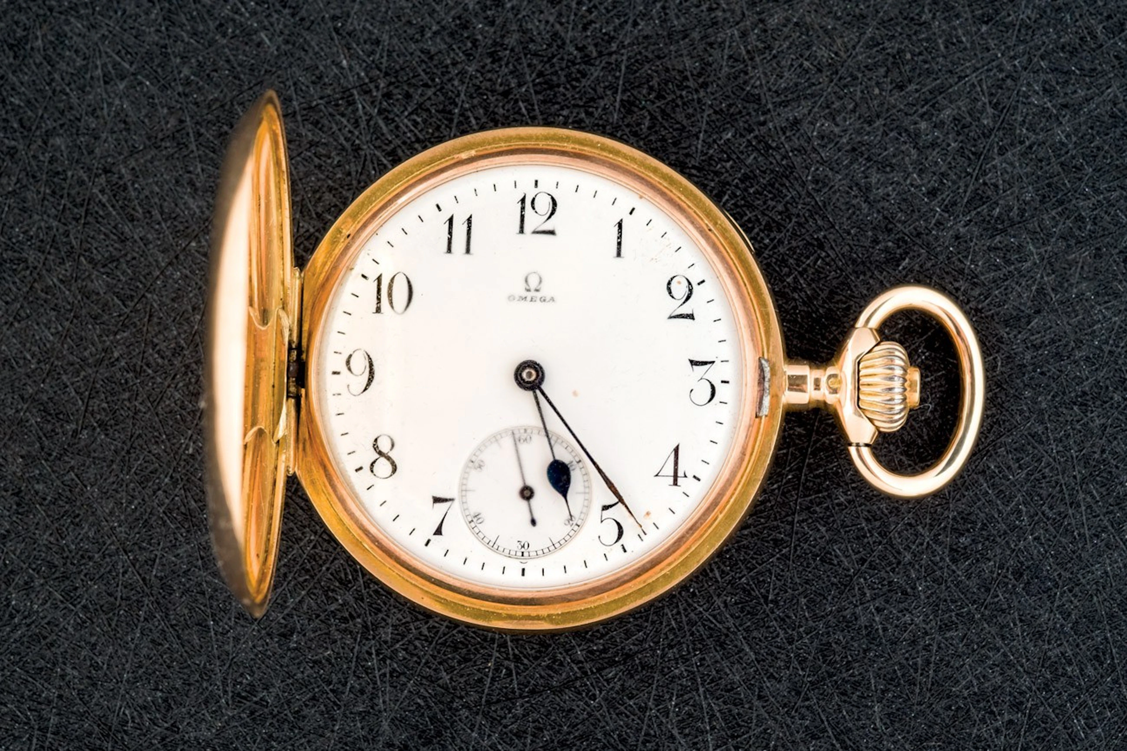 Reloj Omega de oro