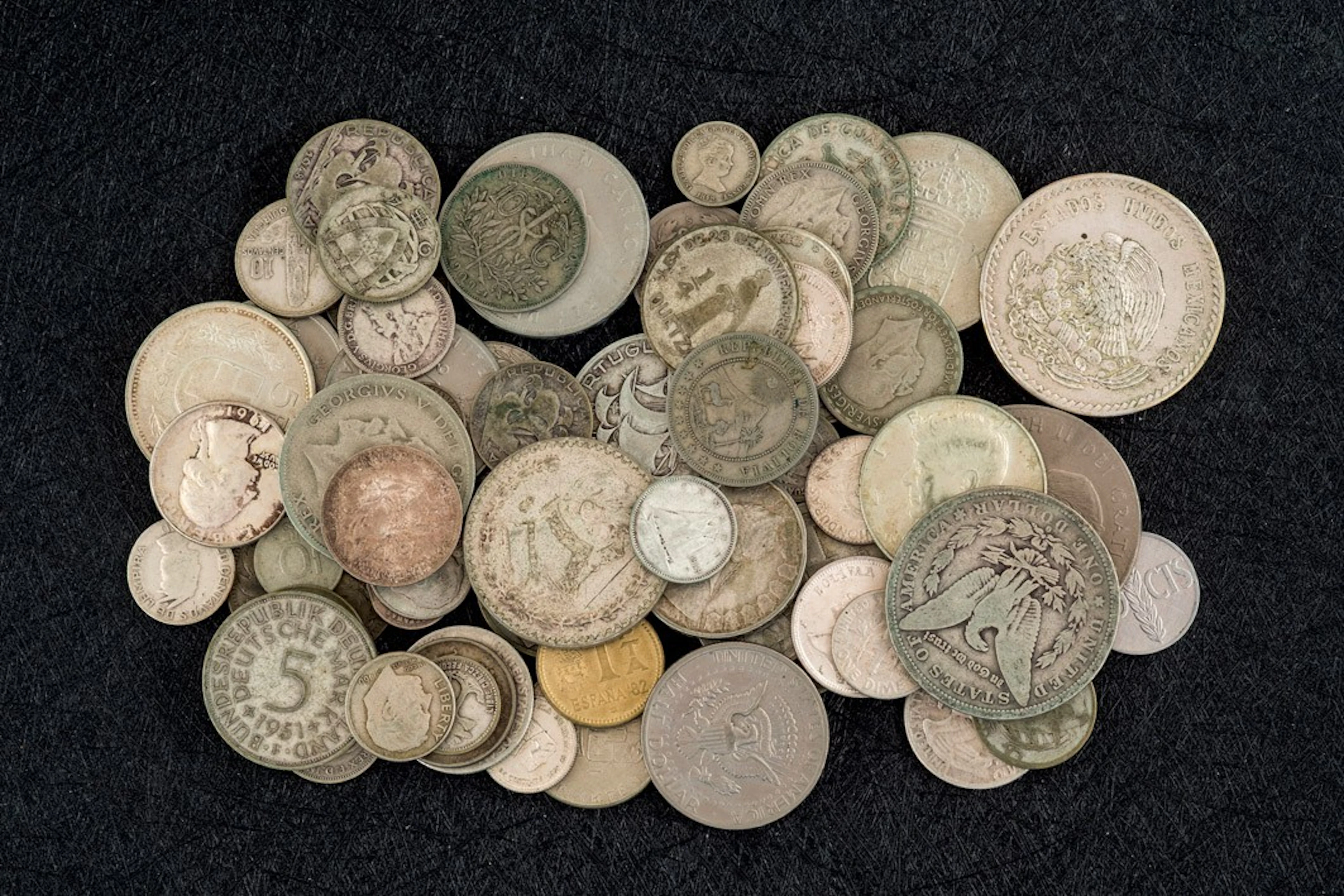 Miscelánea de monedas y medallas