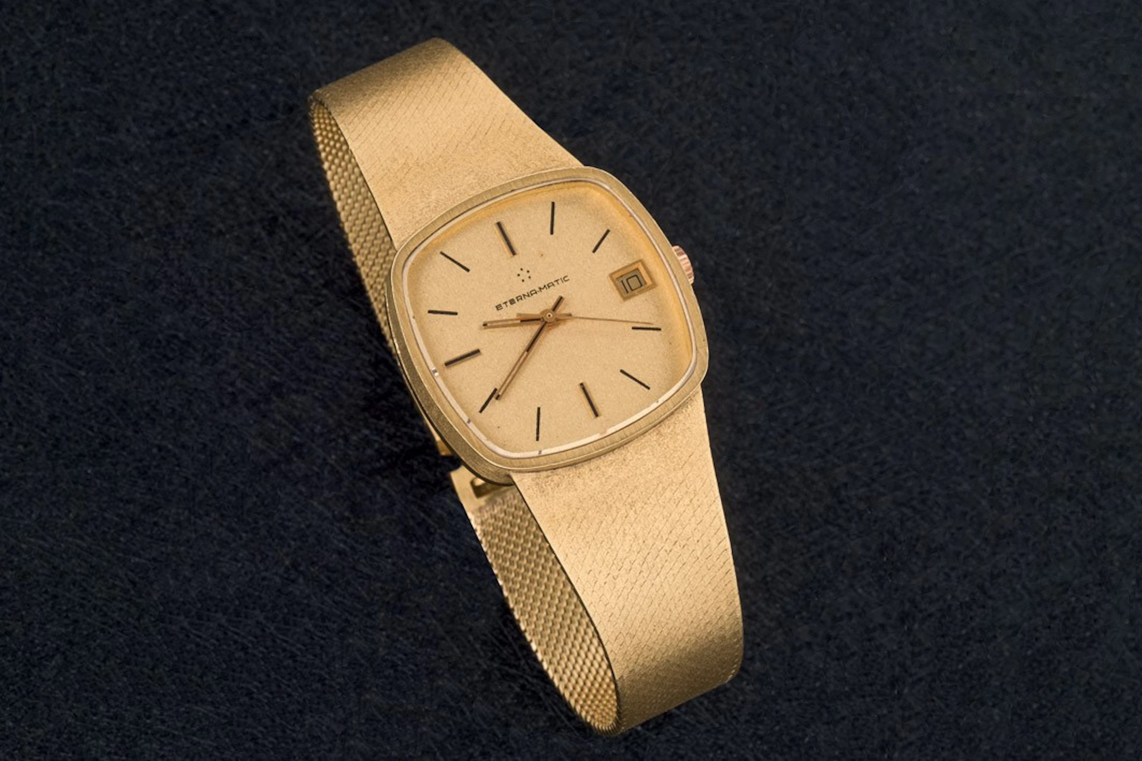 Reloj de oro Eterna-Matic