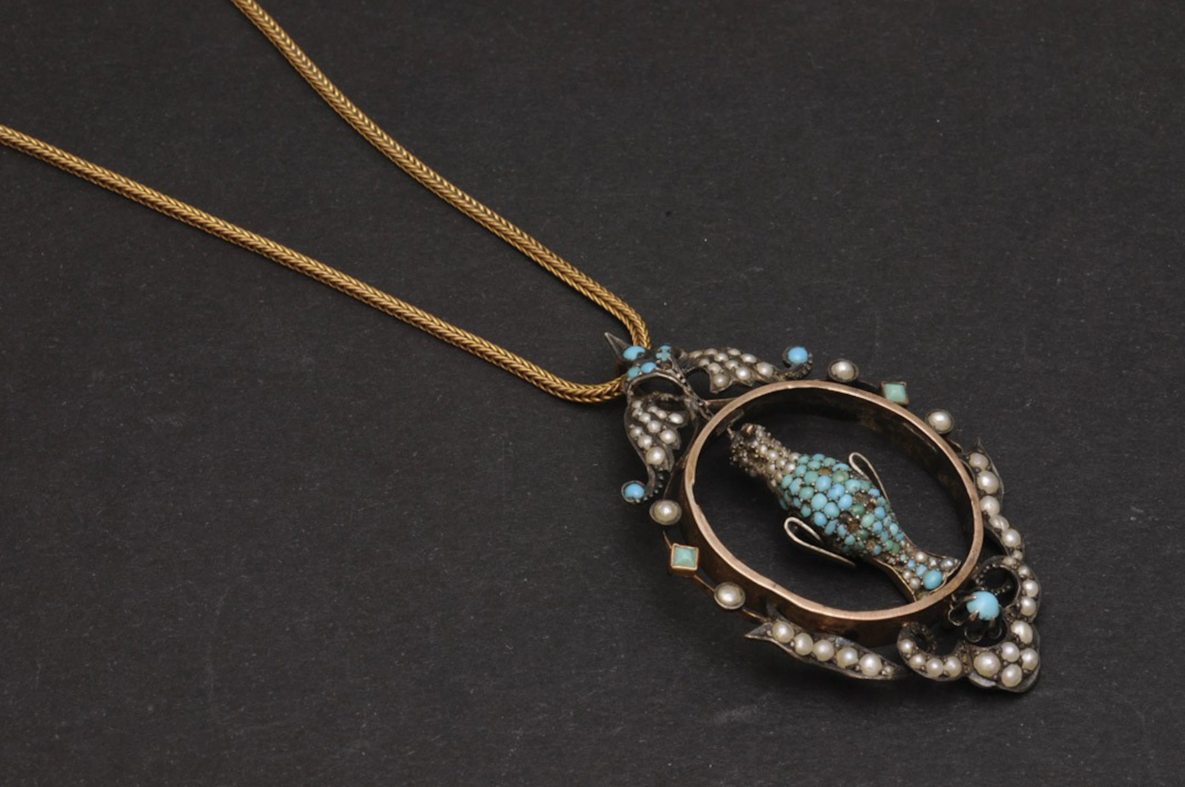 Colgante antiguo con perlas y turquesas