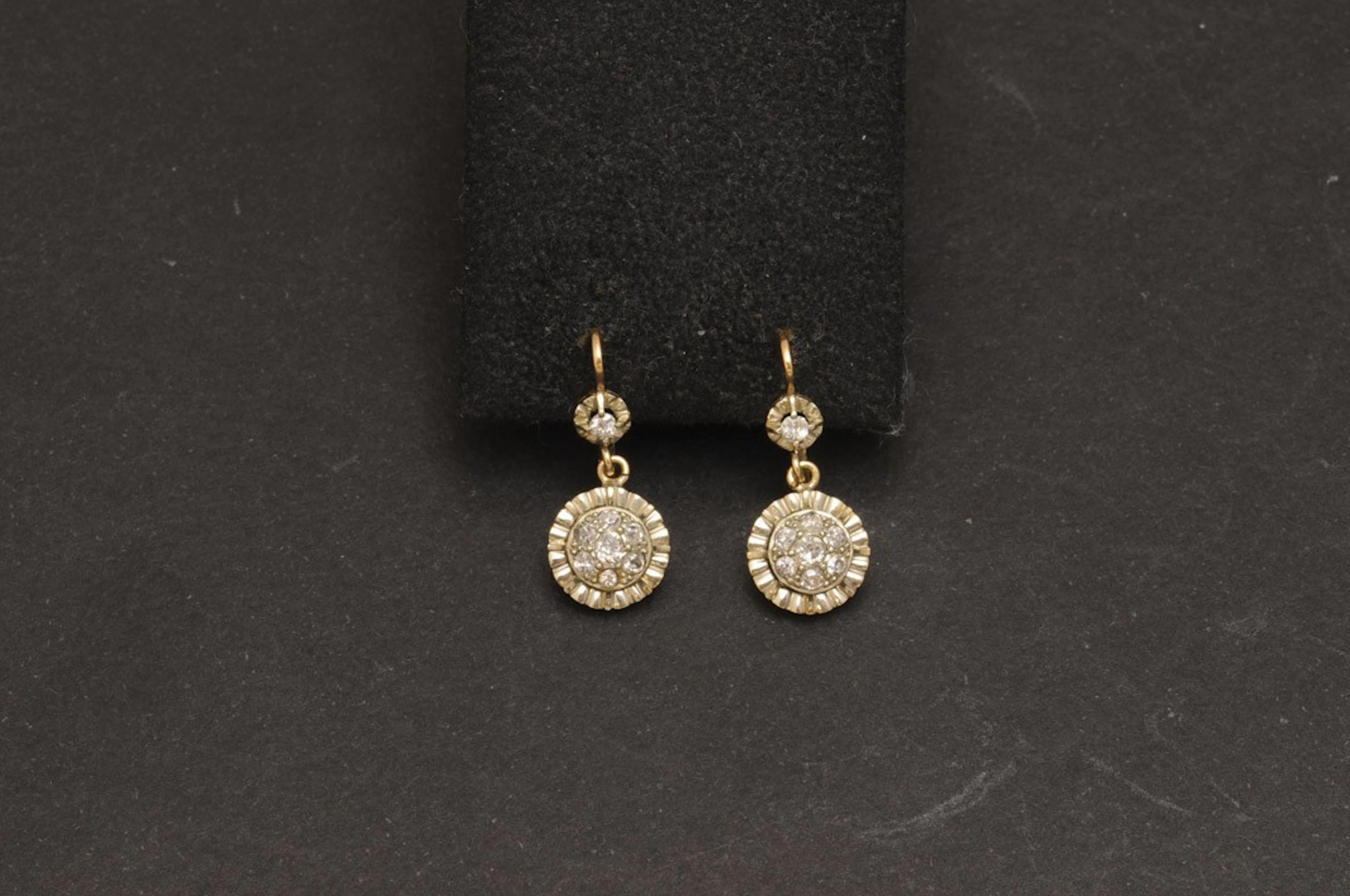 Pendientes rosetones diamantes. Antiguos