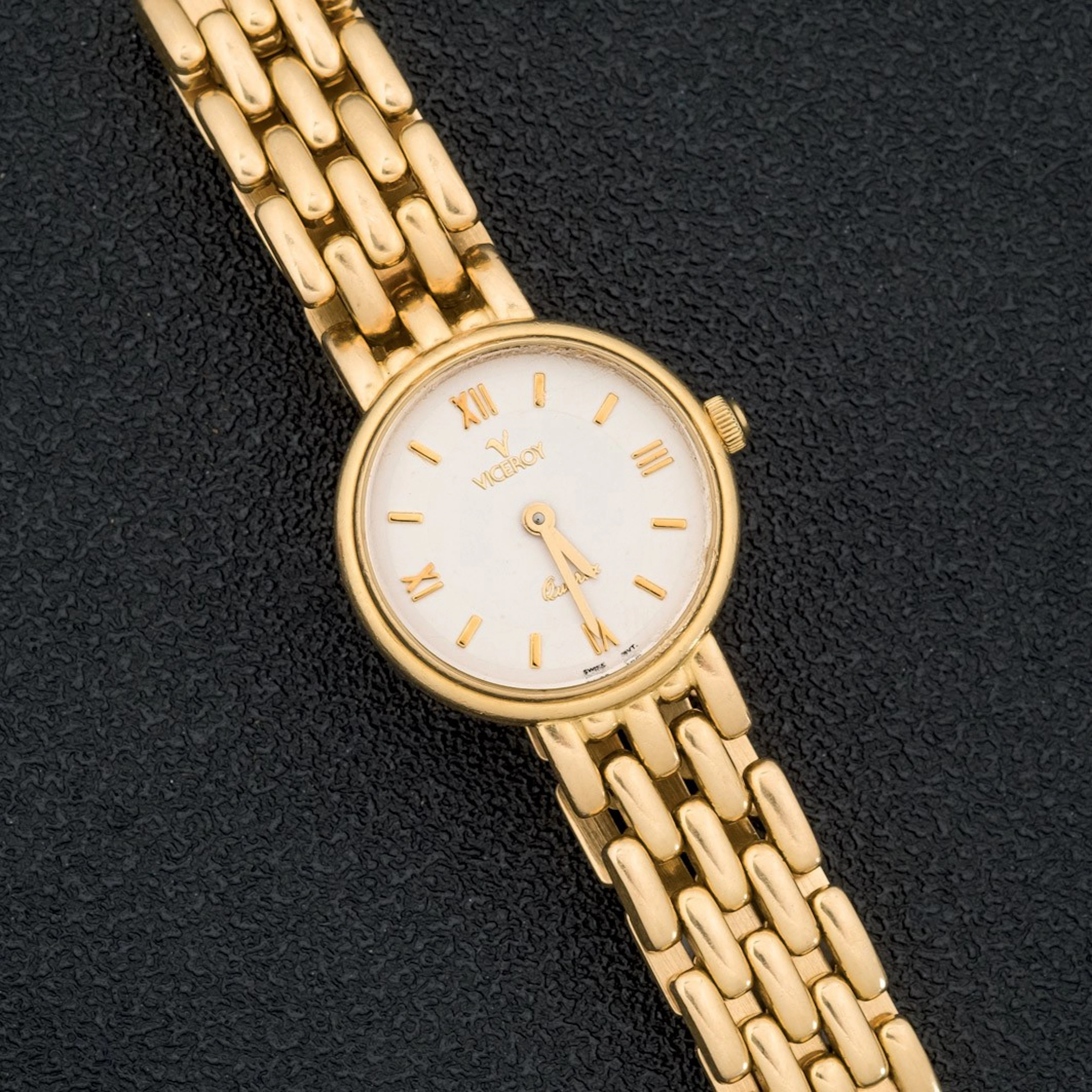 Reloj Viceroy de oro para señora