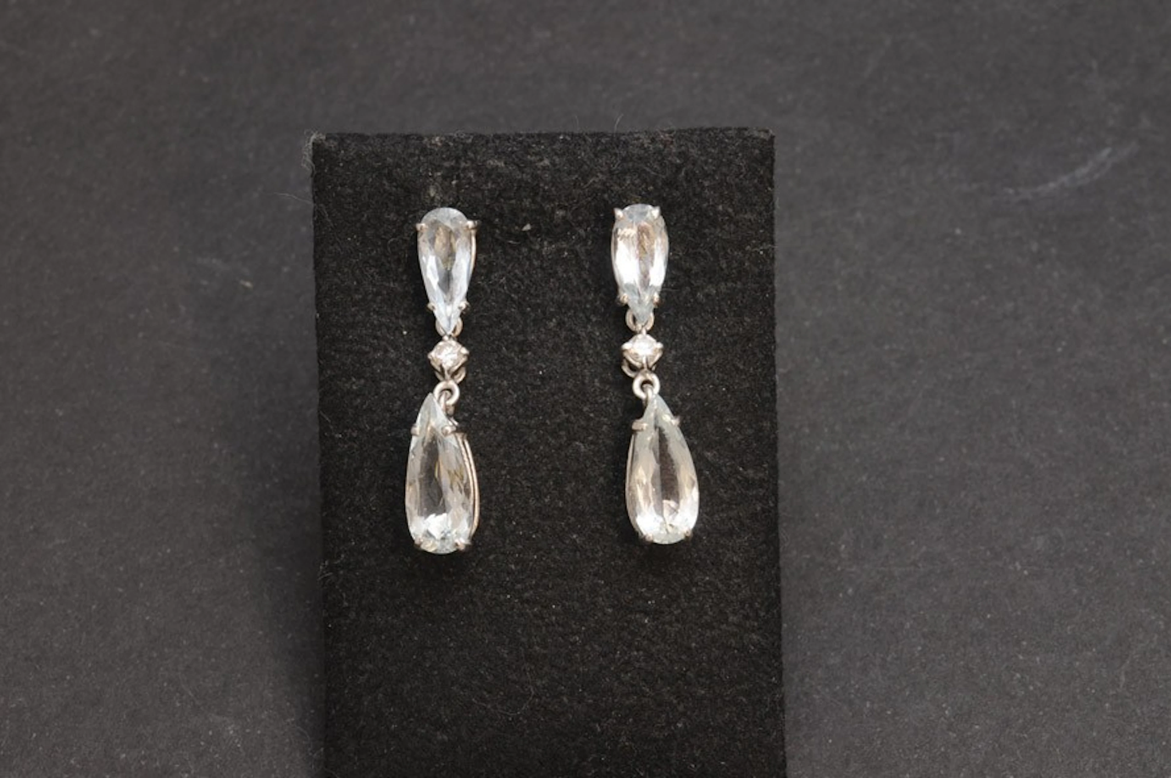 Pendientes de oro con aguamarinas y diamantes