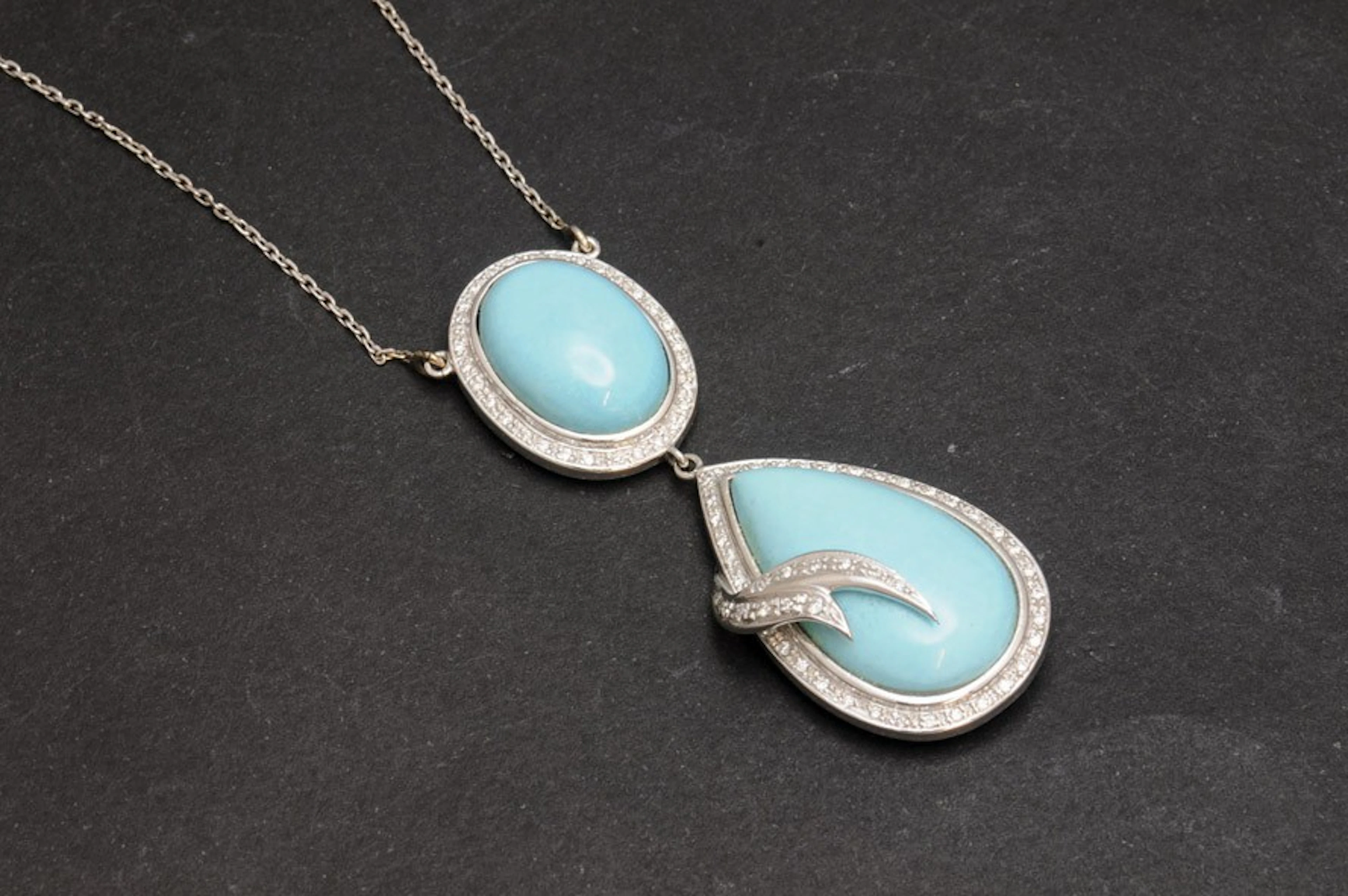 Colgante de oro con turquesas y diamantes