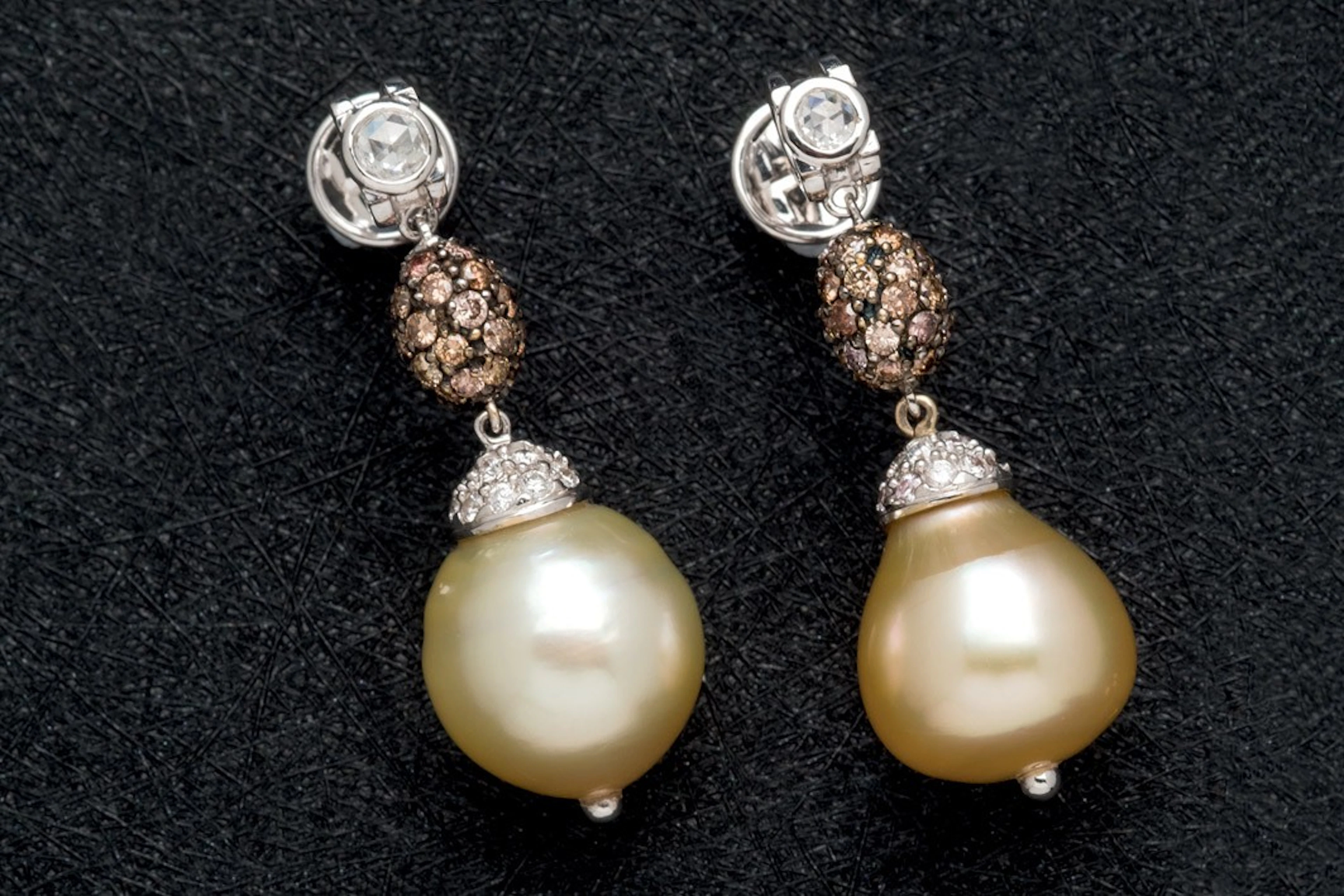 Pendientes de perlas y diamantes