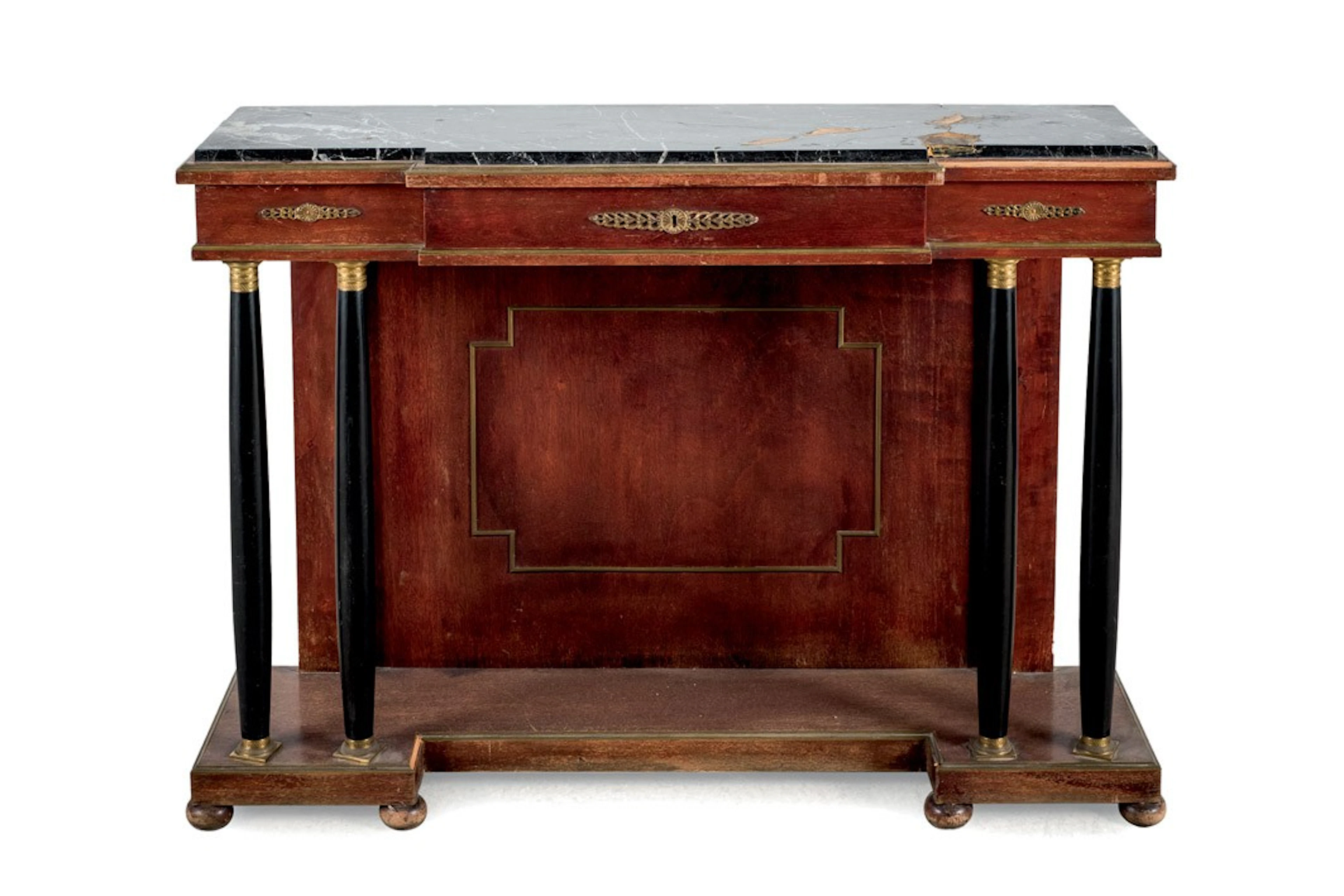 Consola estilo Imperio. H. 1900
