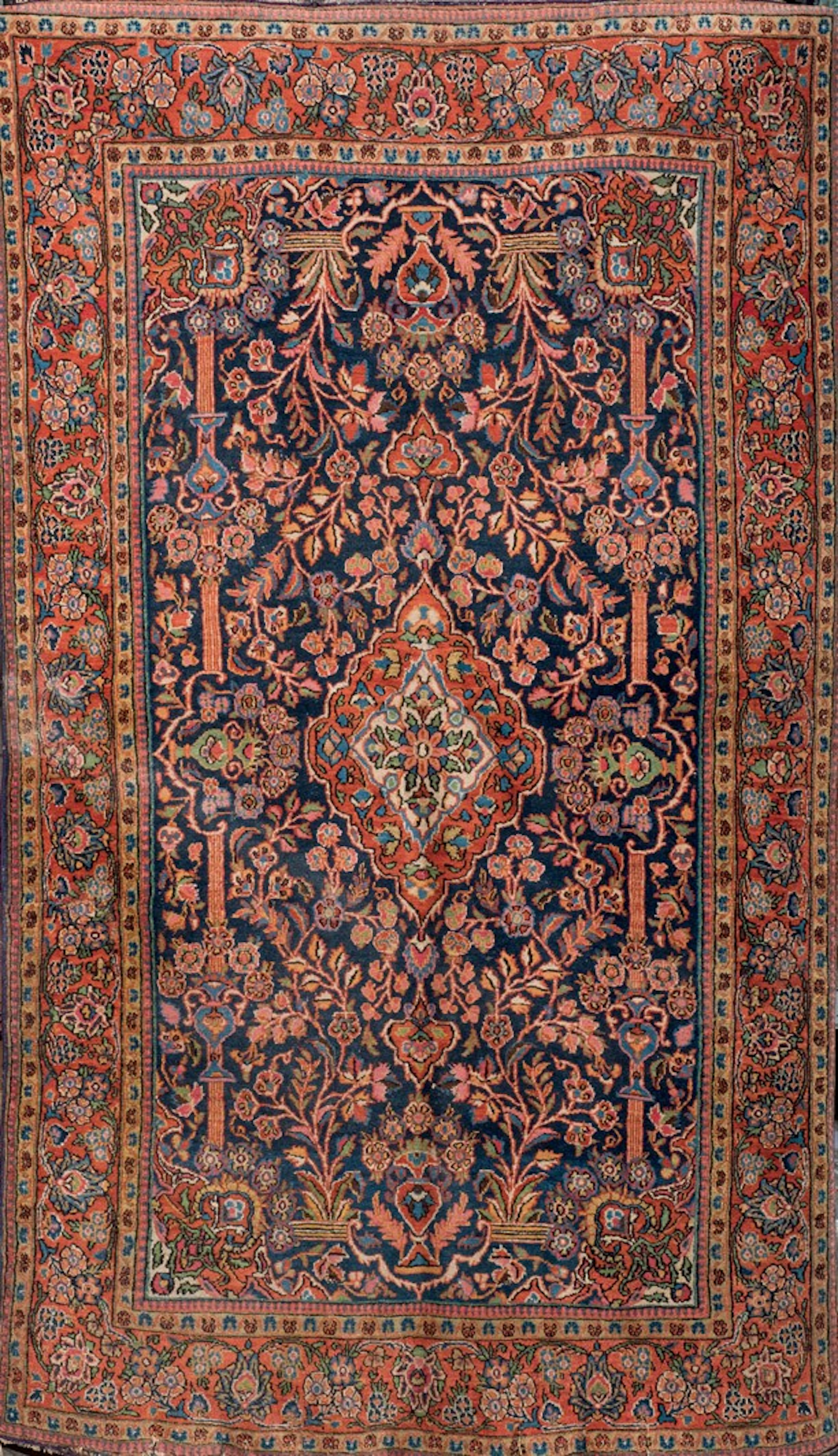 Alfombra iraní motivos florales. S. XX