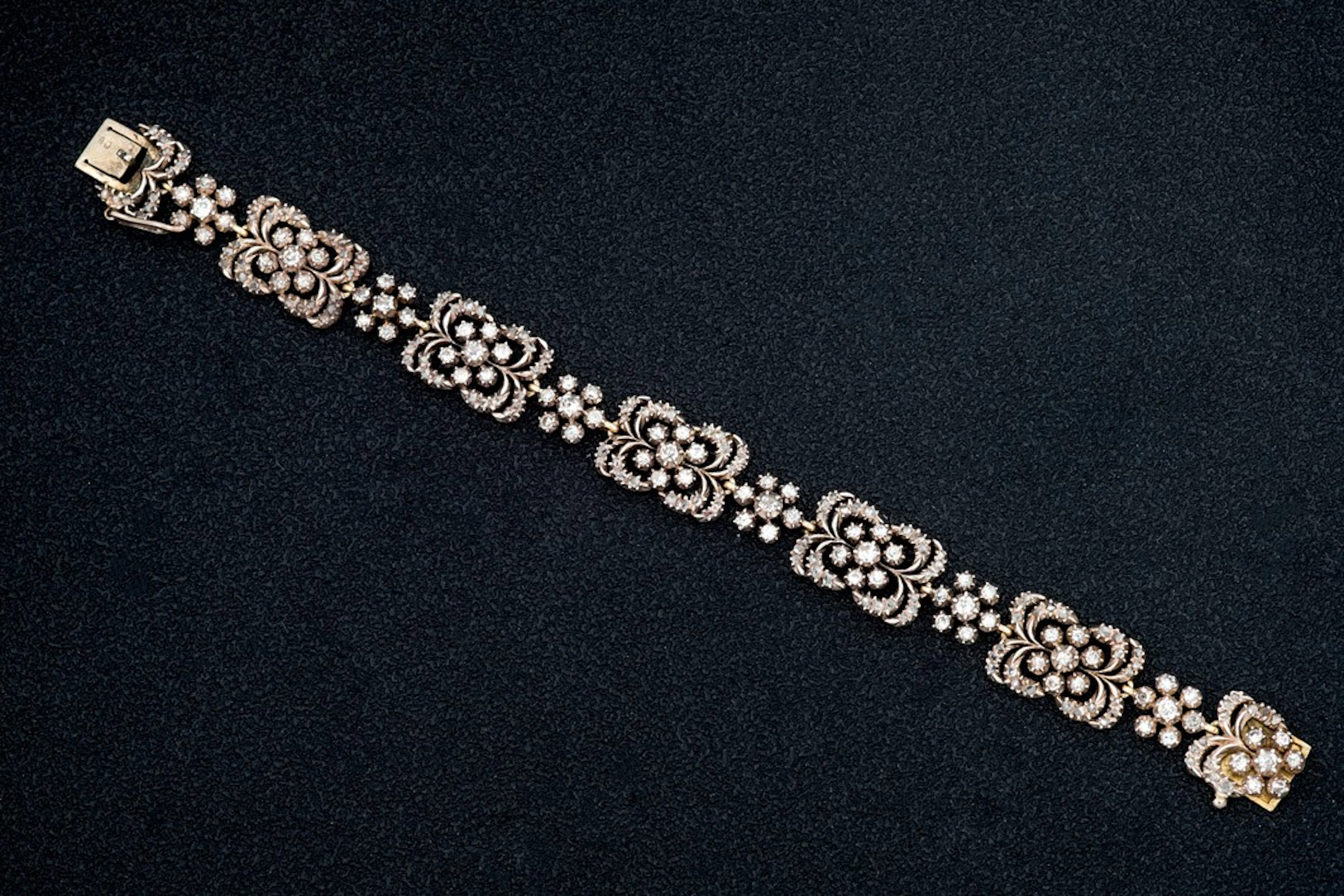Pulsera de oro, plata y diamantes. Ppios S. XX