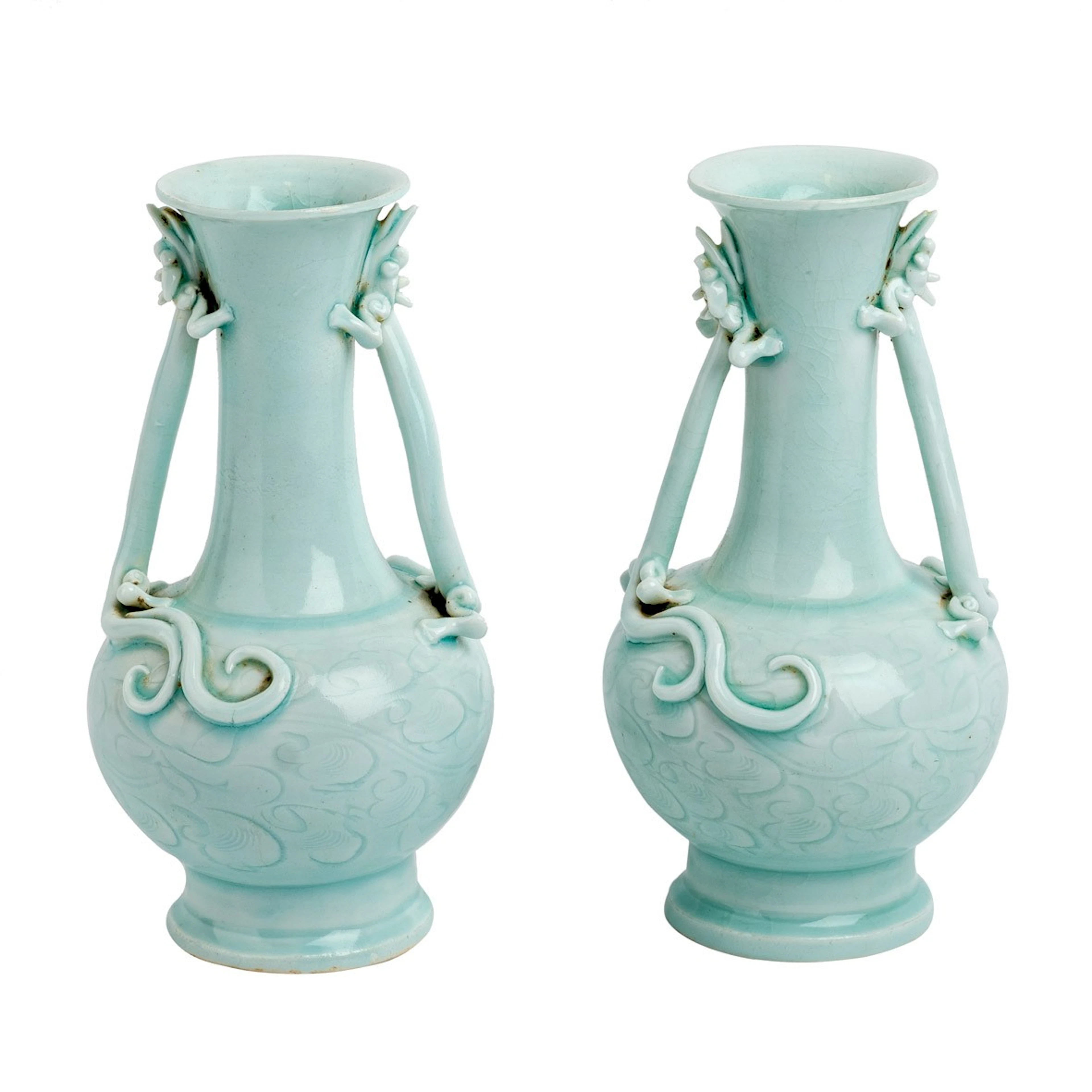 Pareja de jarrones verde celadon. S. XX
