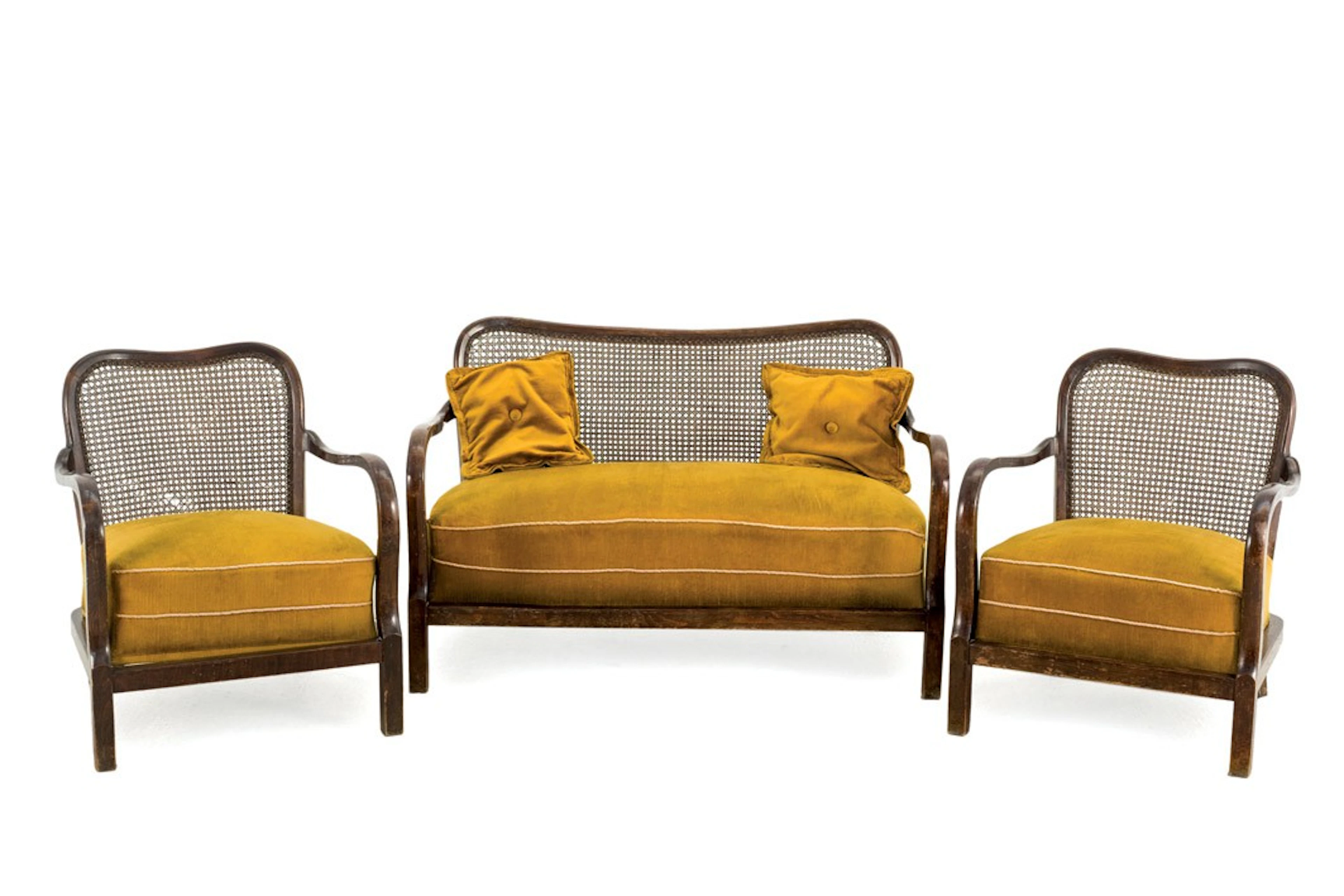 Sofá y dos sillones