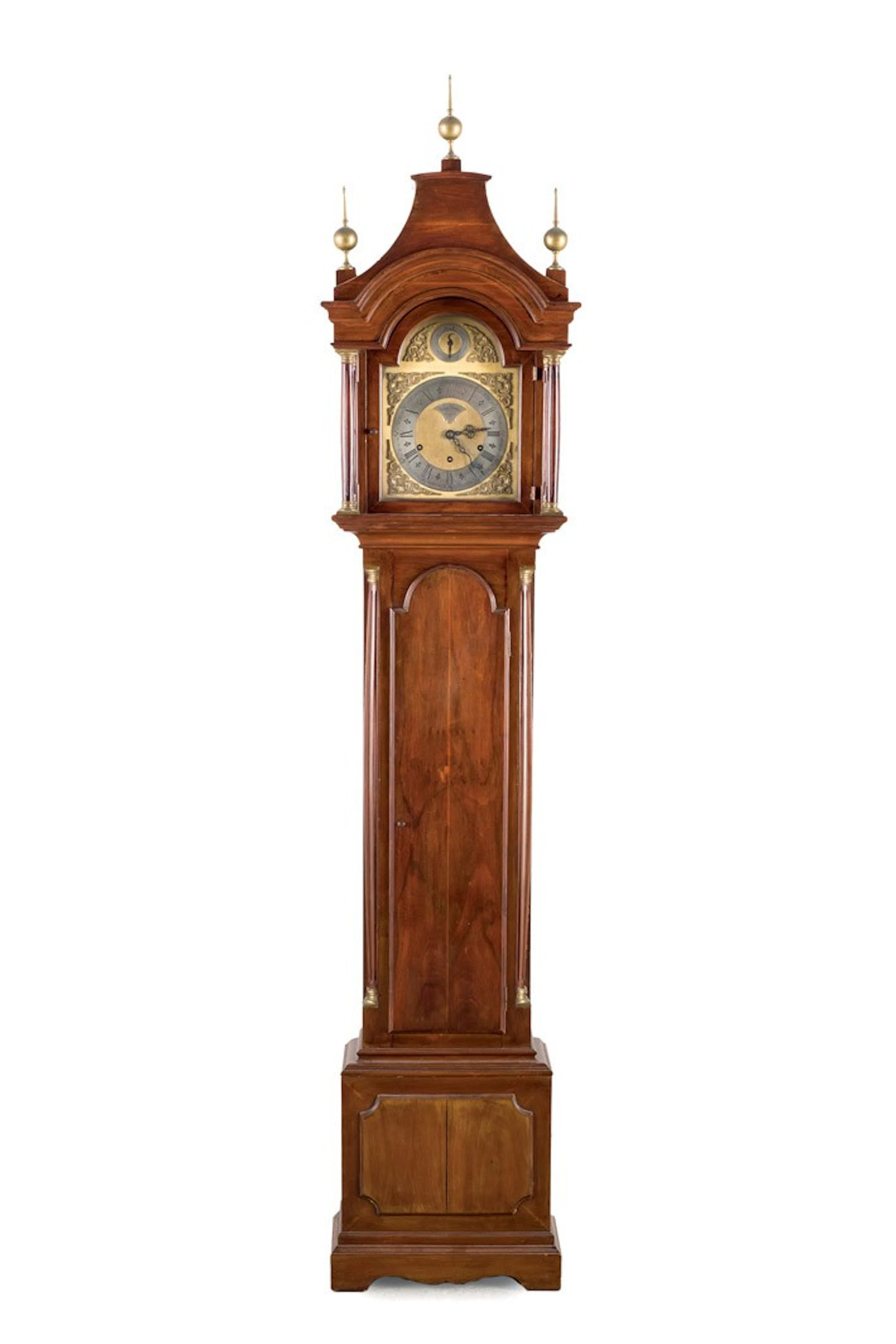 Reloj de caja alta inglés