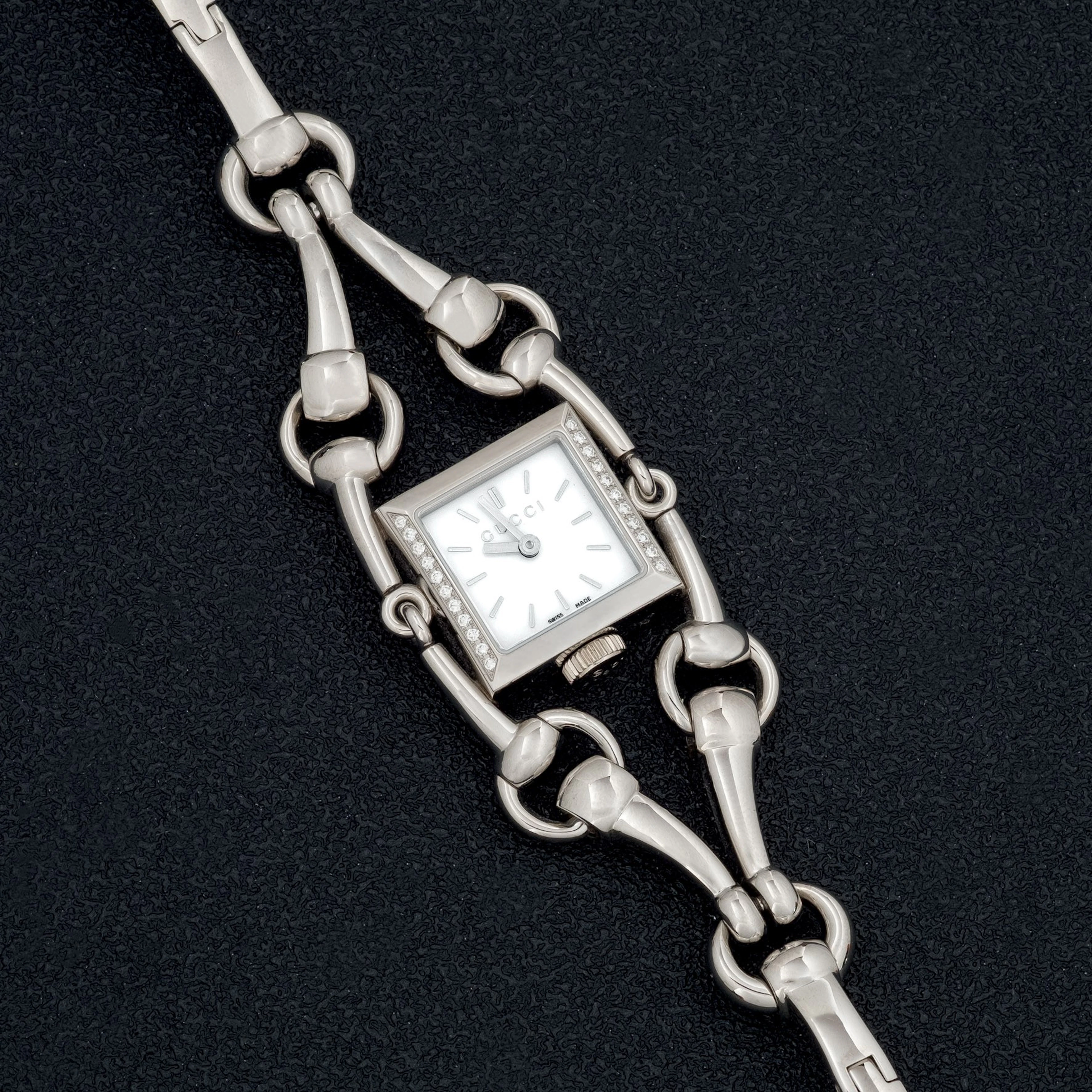 Gucci Signoria con diamantes
