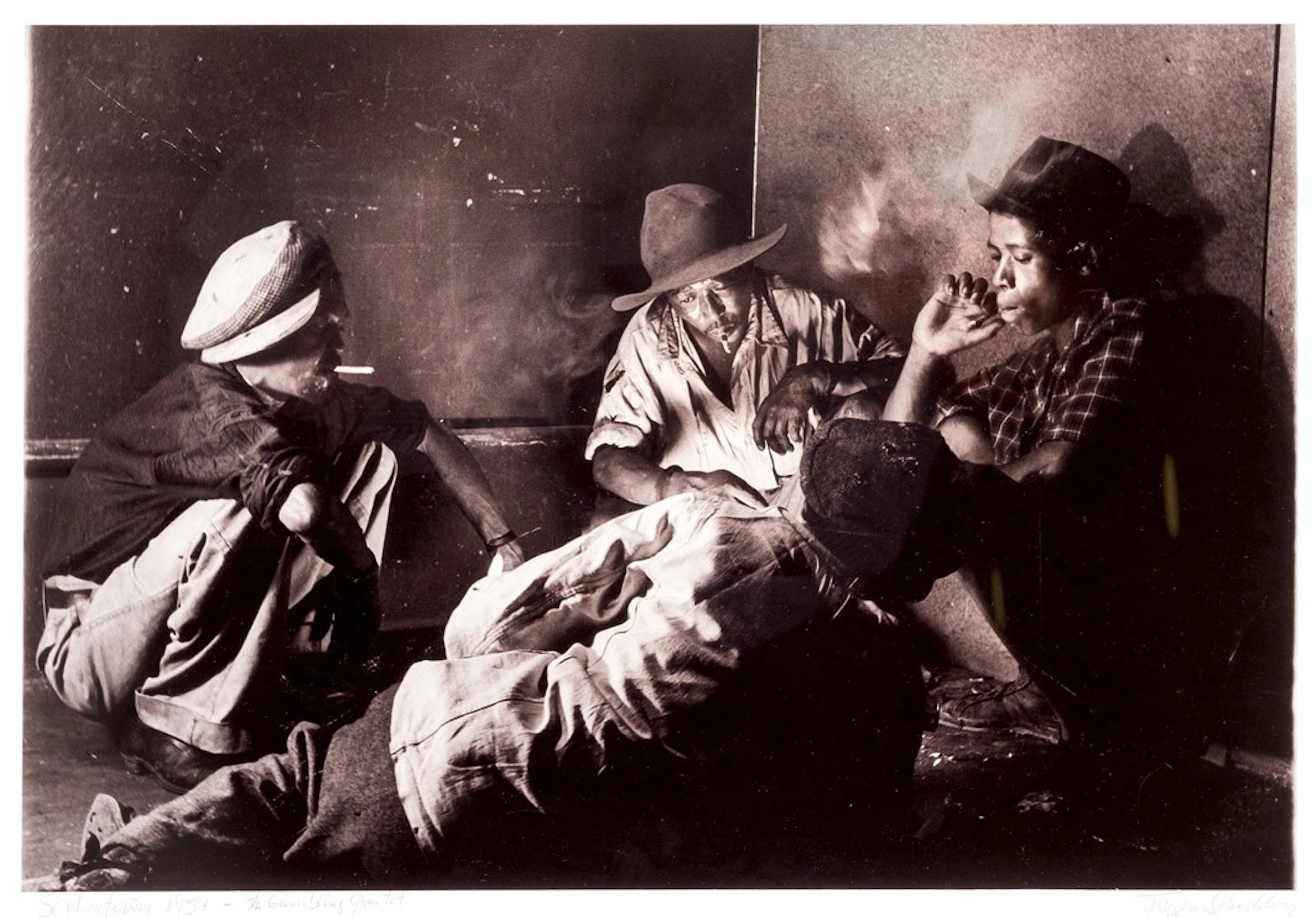 Jurgen Schadeberg. The gambling quartet (1954)