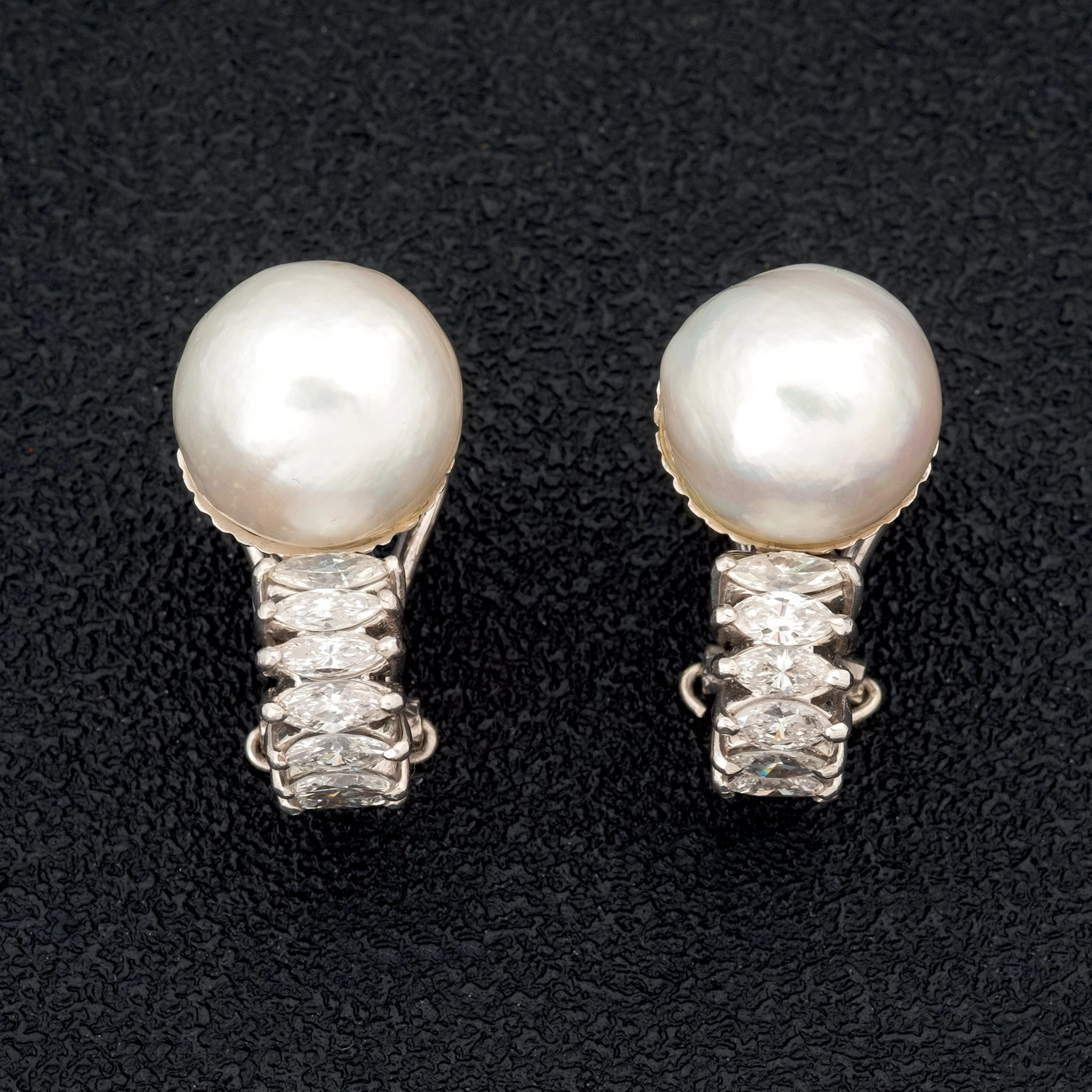 Pendientes perlas mabe y diamantes