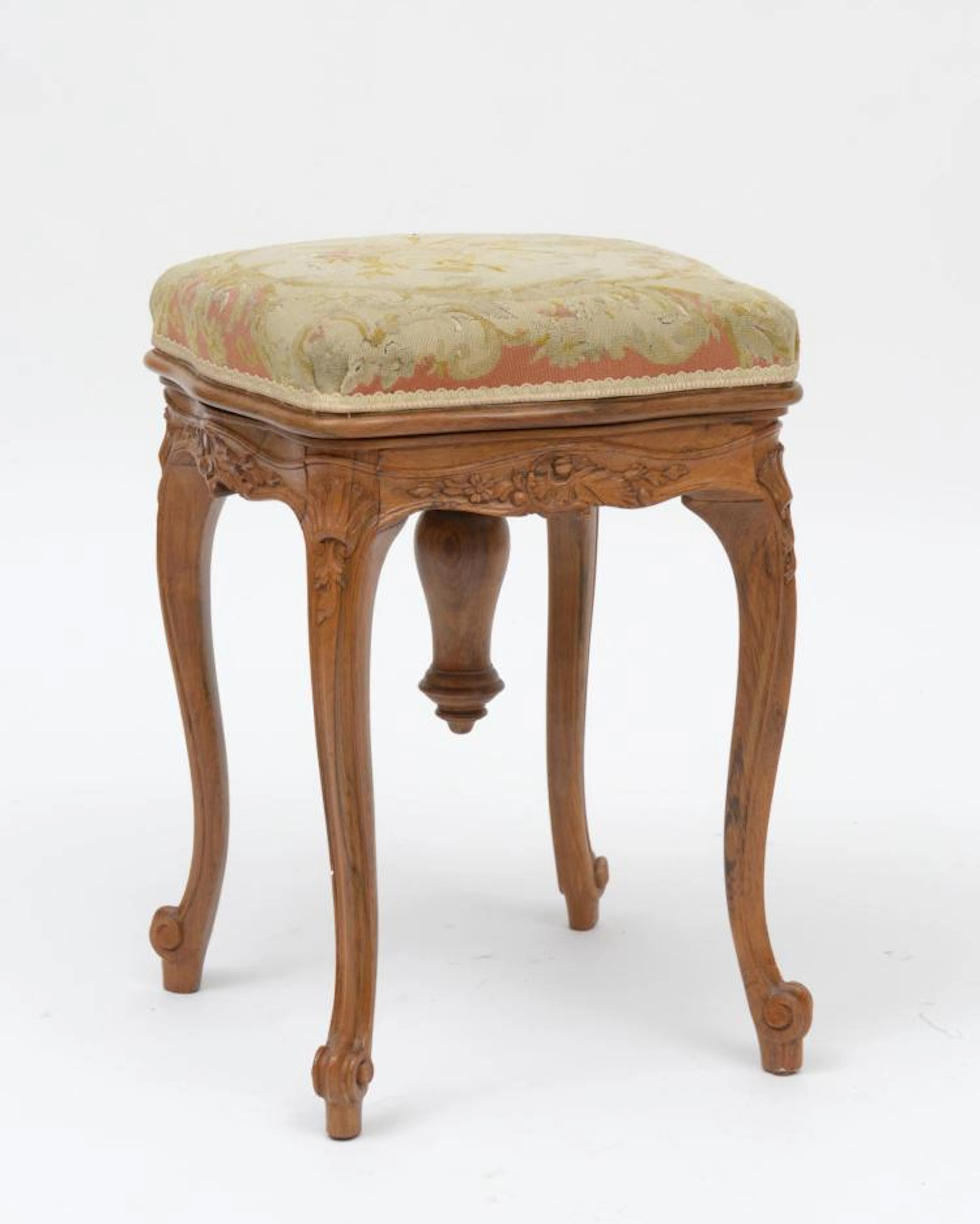 Tabouret de piano de style Louis XV.