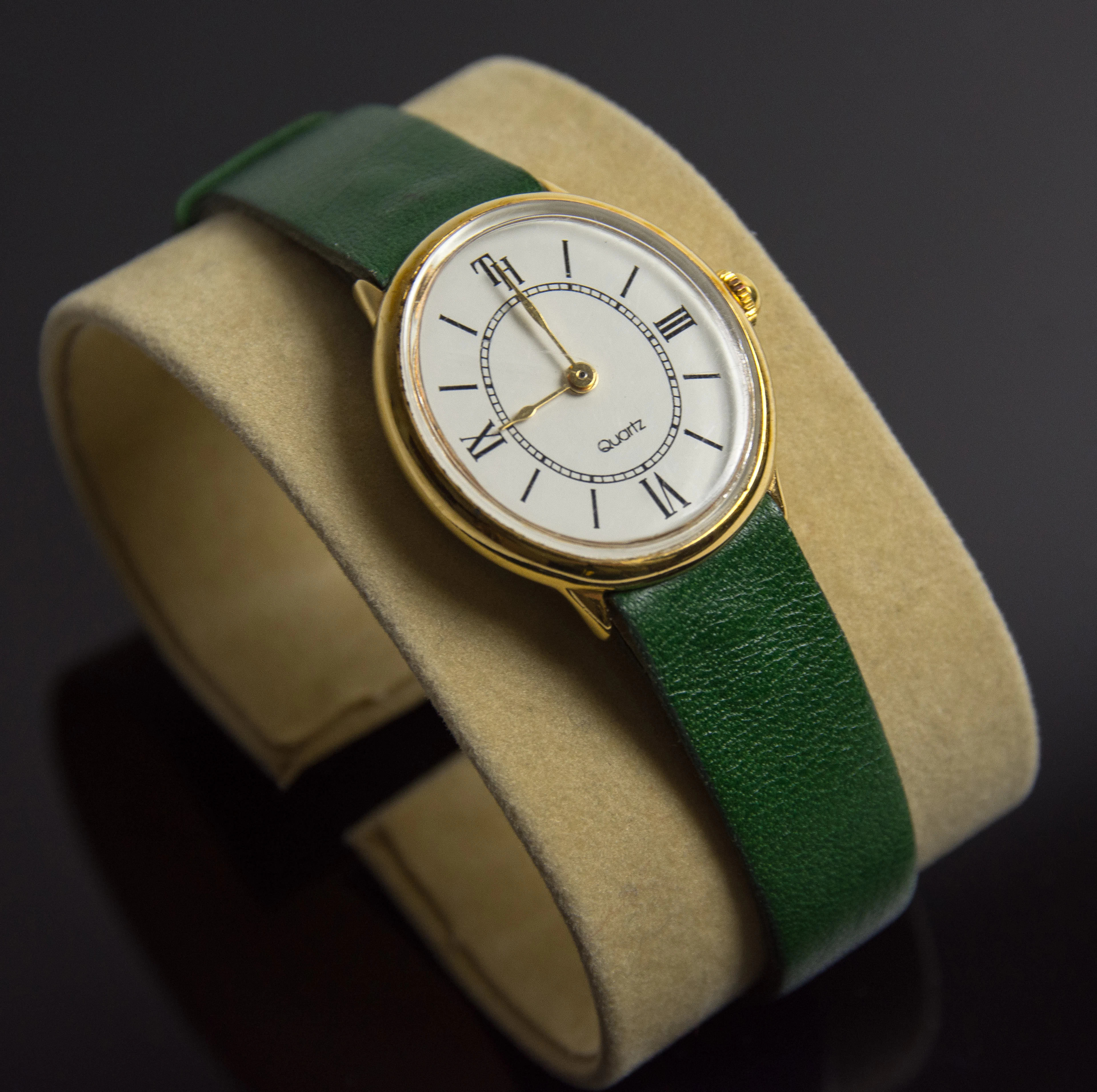 UHR, Quartz.