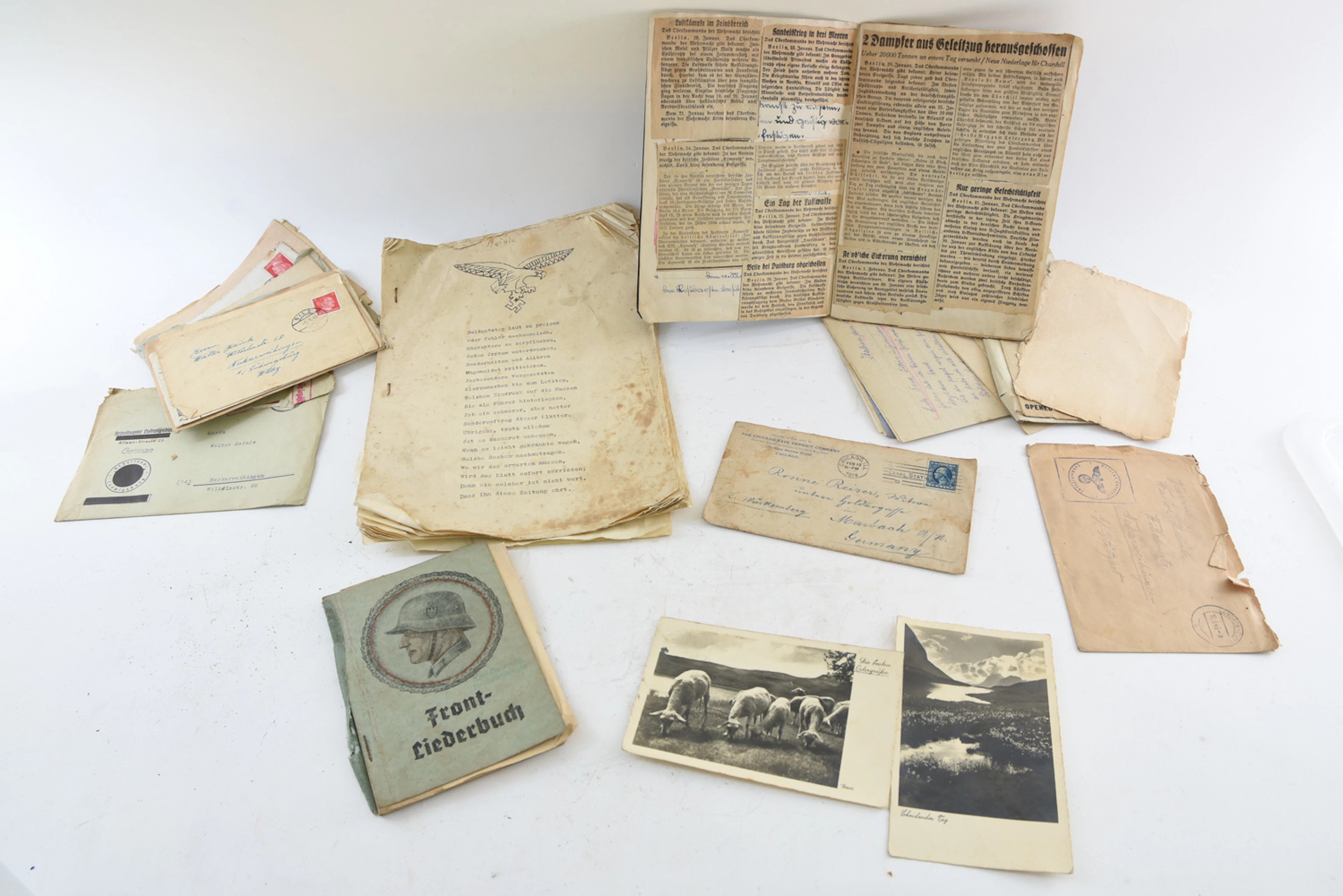 KONVOLUT BÜCHER UND SCHRIFTEN, u.a. Feldpostausgaben, Deutschland 1910er-1950er- Jahre.