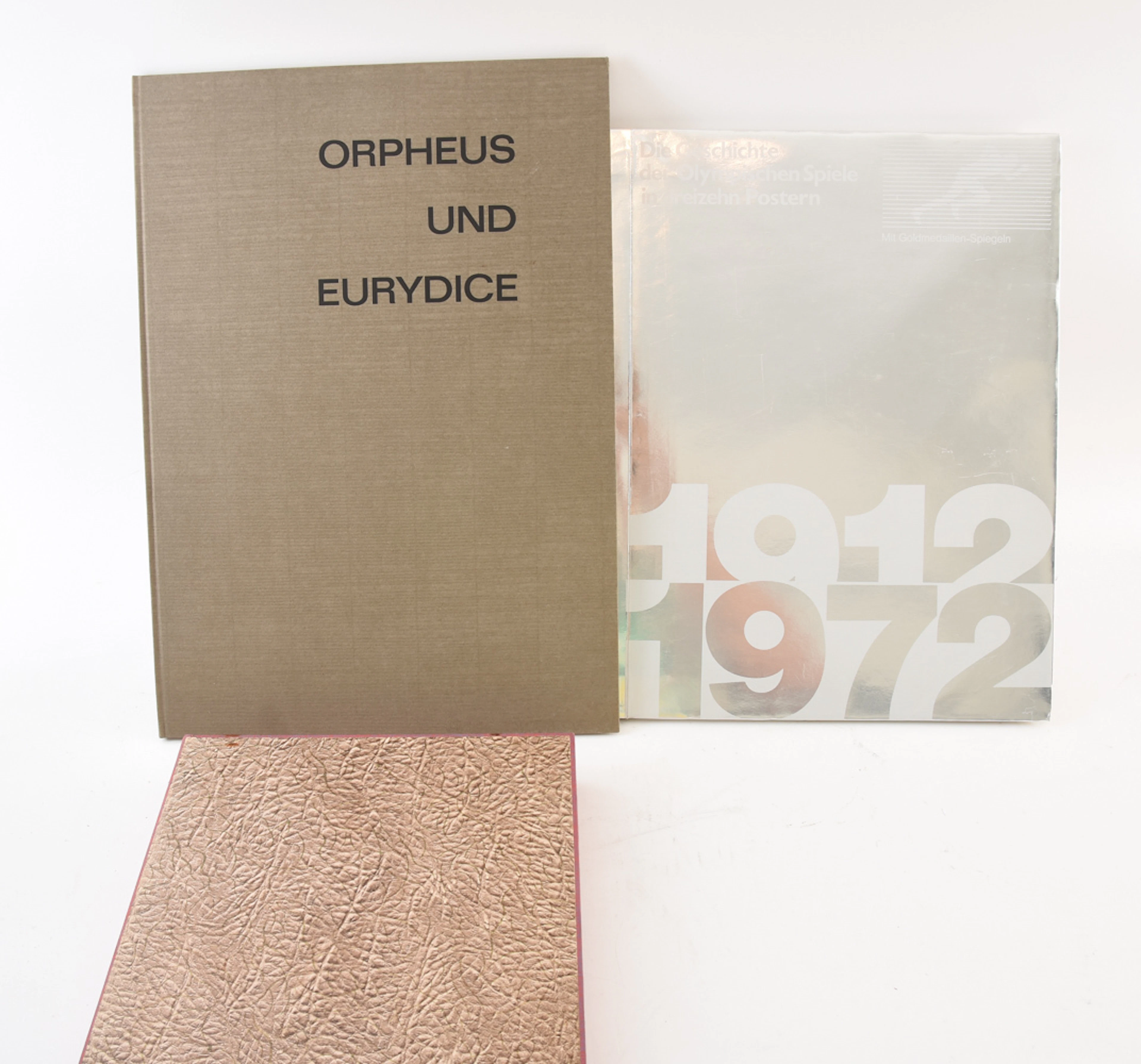 BUCHKONVOLUT "RELIGION,SPORT, KUNST", 1960er-1970er-Jahre.