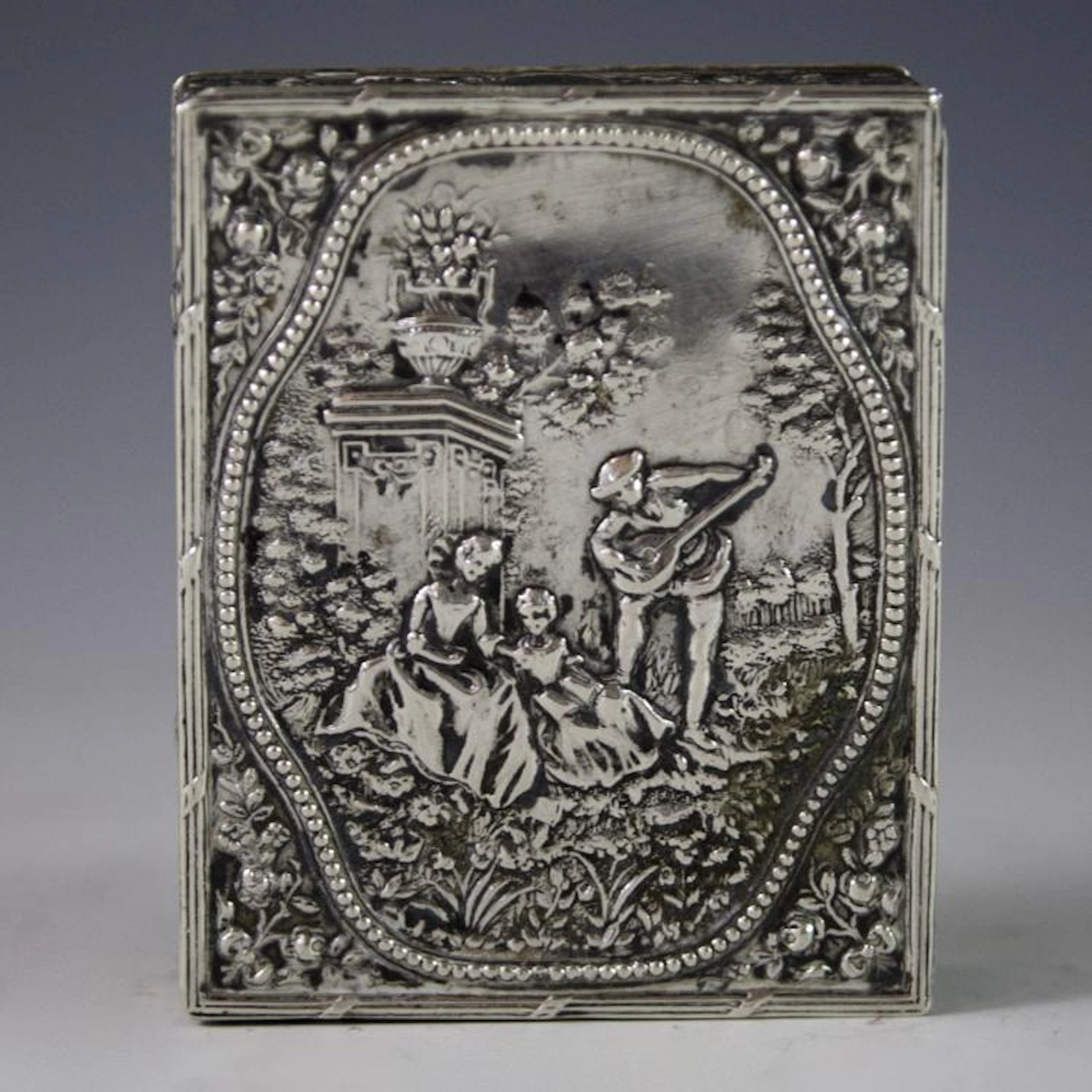 J.D. Schleissner Sohne 800 Silver Box