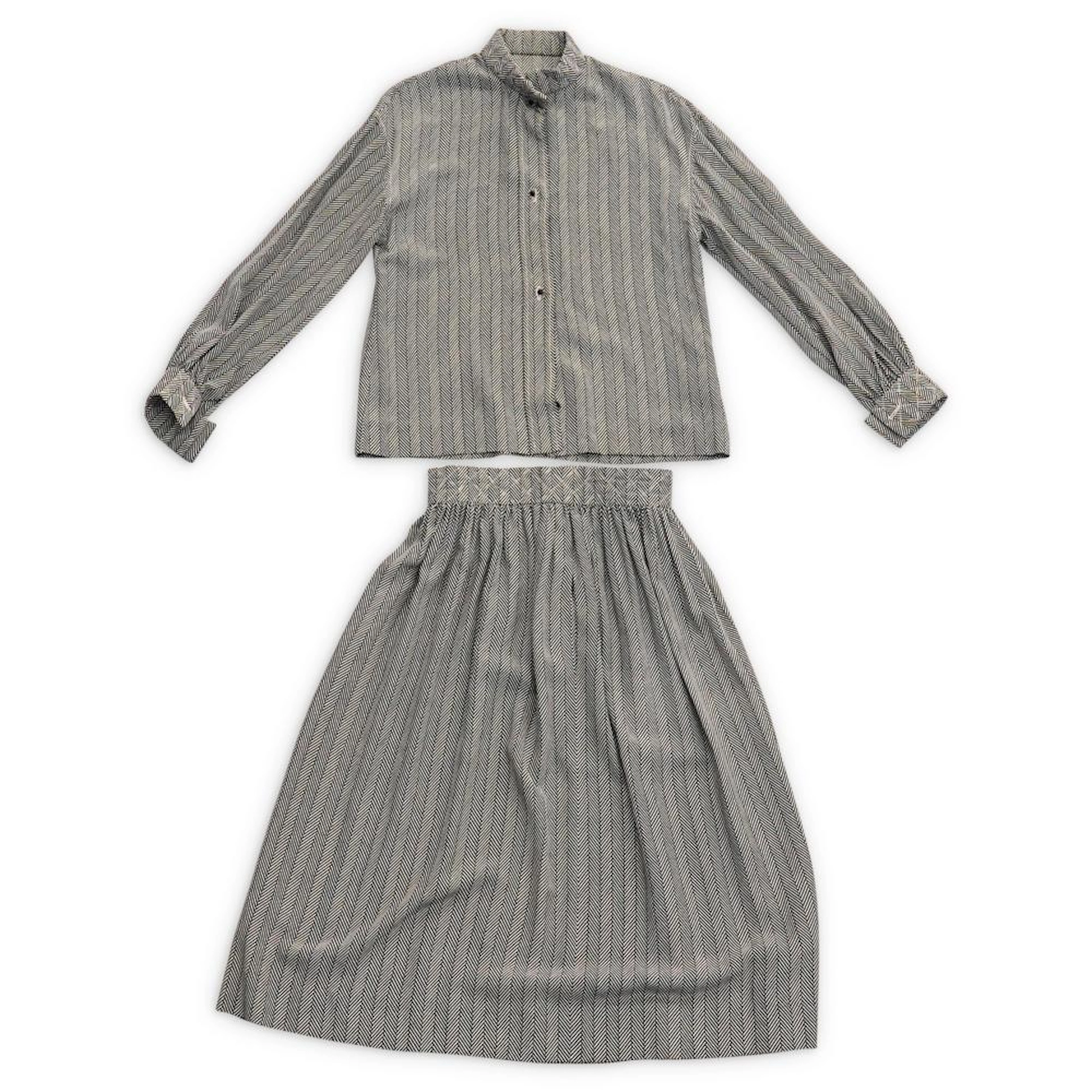 (2 Pc) Galanos Ladies Blouse & Skirt Set