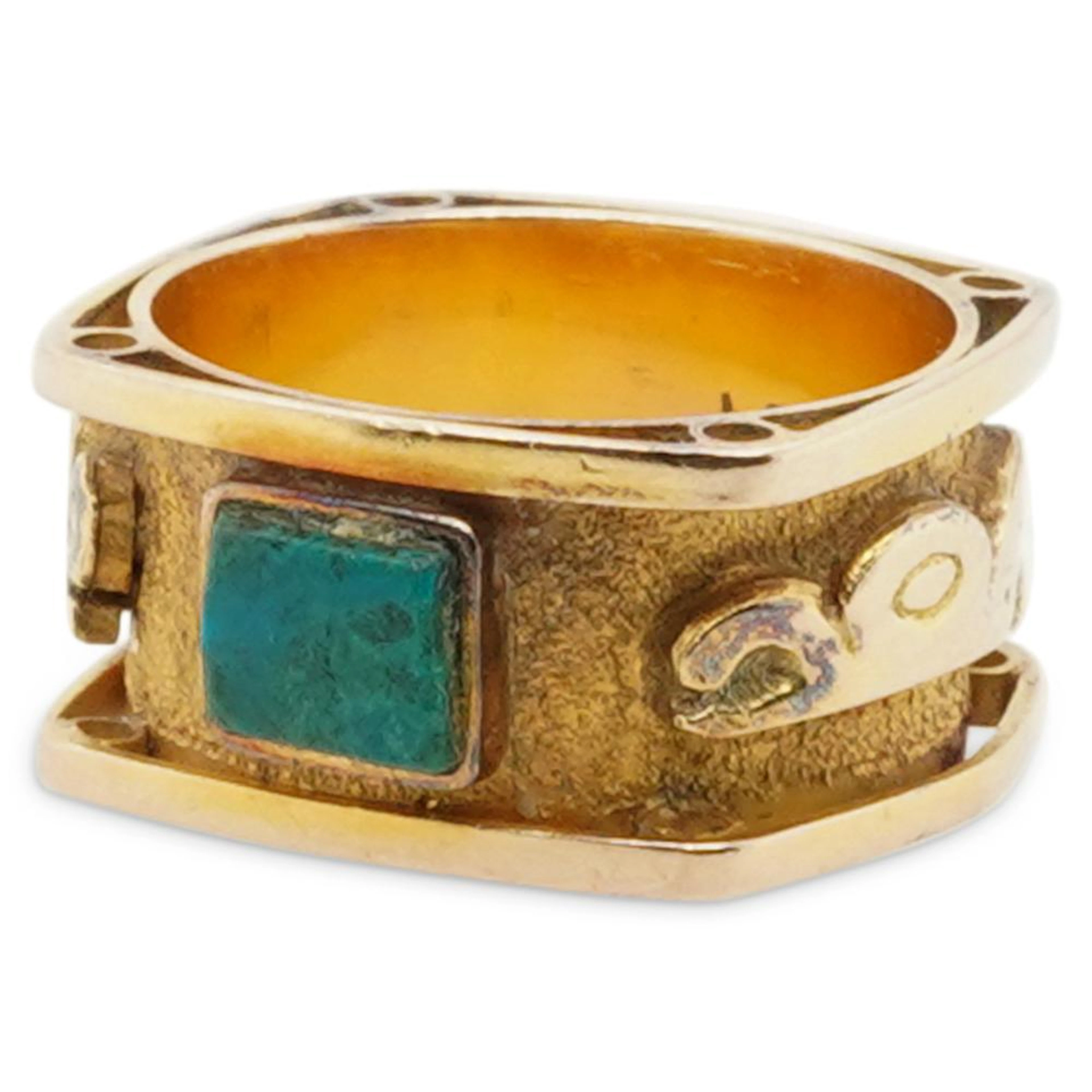 18k Gold and Azurine Ring