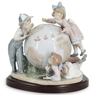 Limited Edition Lladro "The Voyage of Columbus" Porcelain Figurine