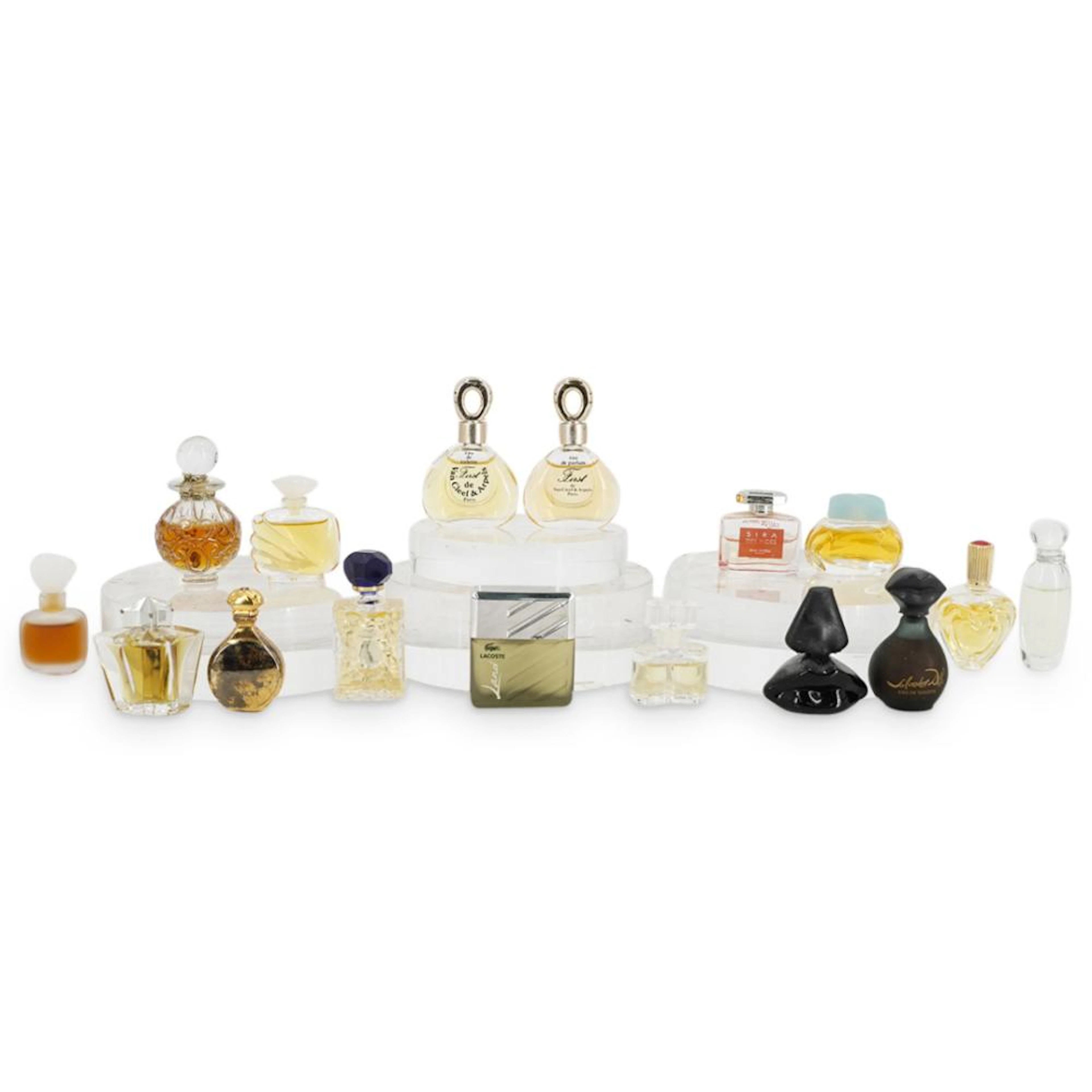 (16 Pc) Assorted Miniature Fragrance Collectio