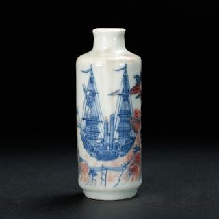 CHINESE BLUE WHITE IRON RED SNUFF BOTTLE