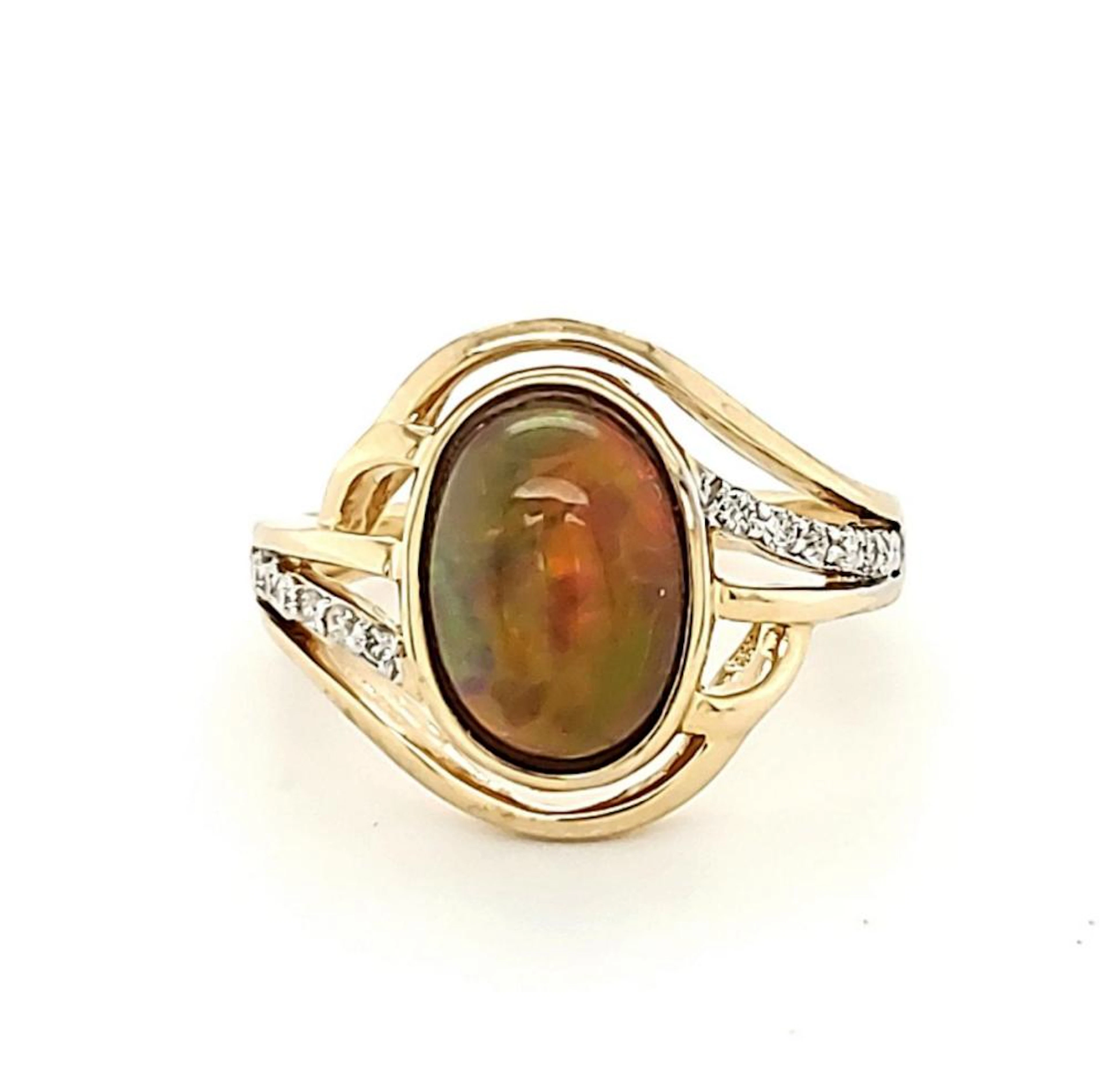 14kt yellow gold opal and diamond ring