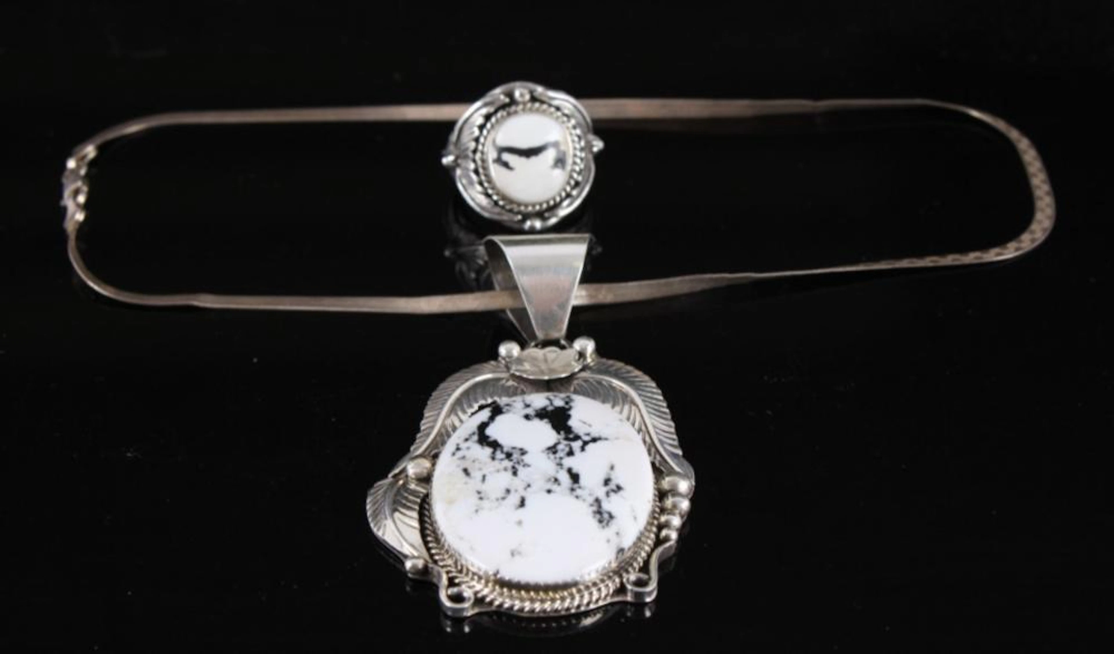 Navajo Largo & Yazzie Howlite Necklace & Ring Set