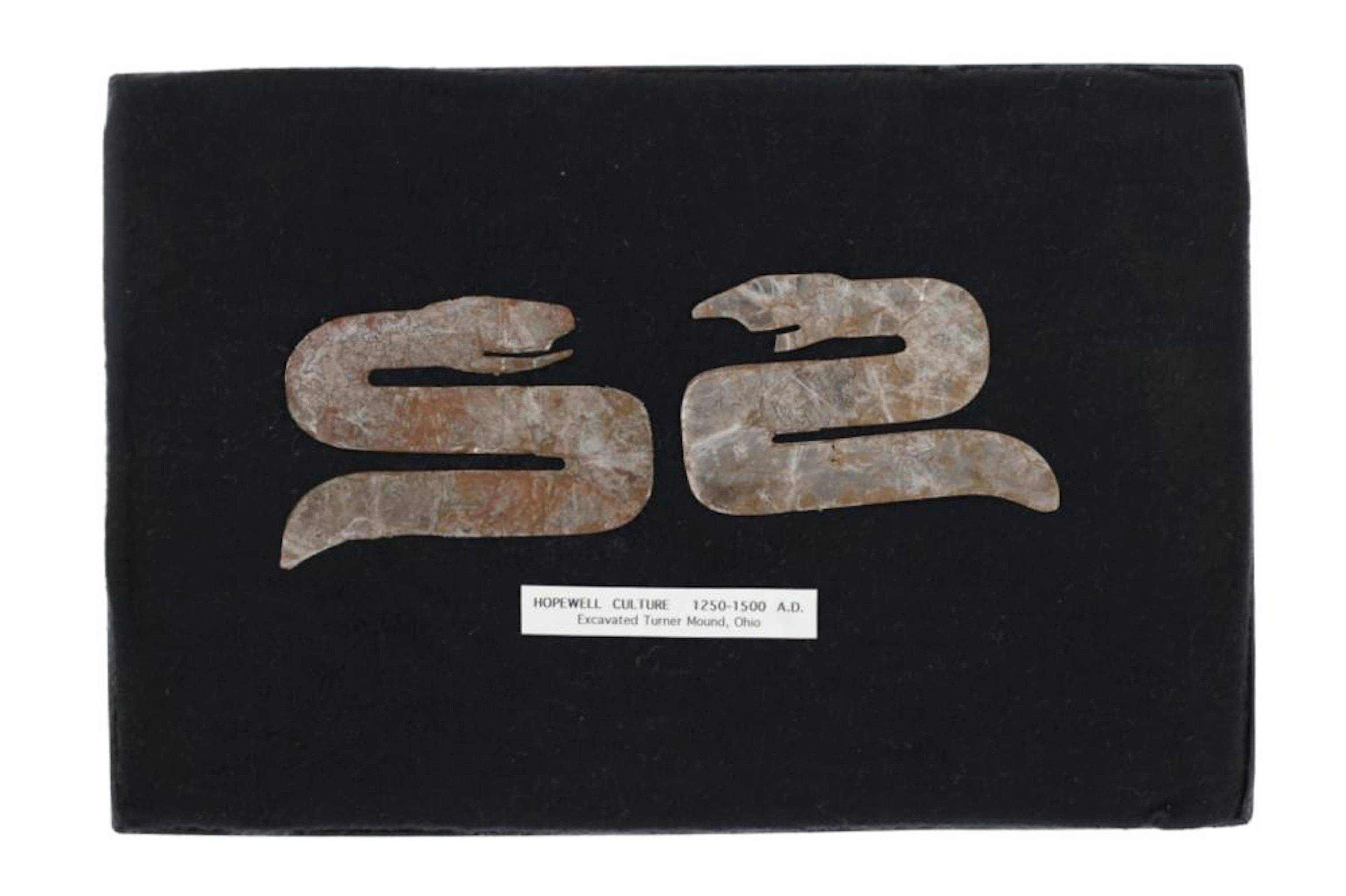Hopewell Mica Serpent Carved Set - Ex Mort Coll.