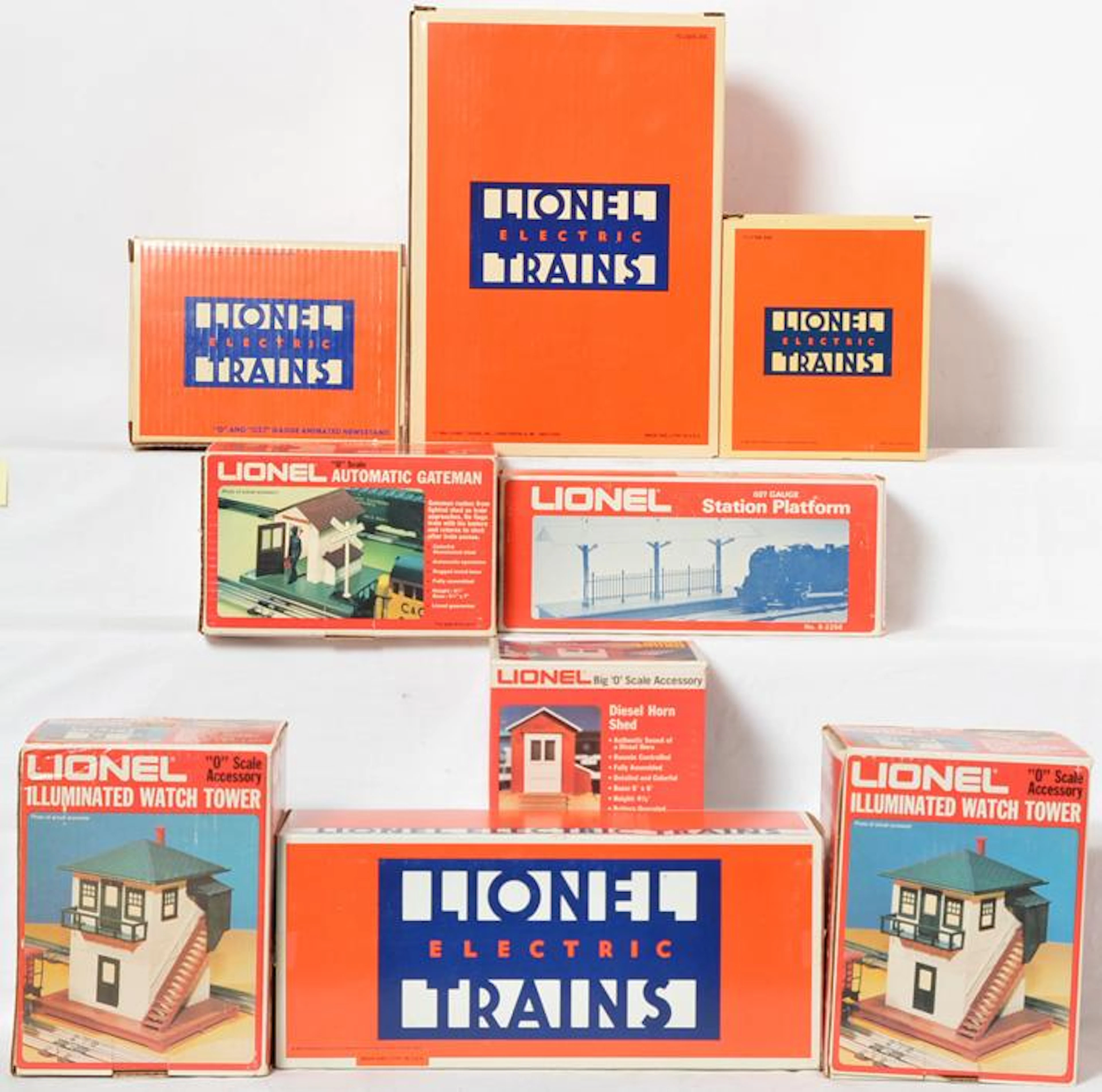 9 Lionel operating accessories 12902, 12768, 2256, 2319, 2145, etc